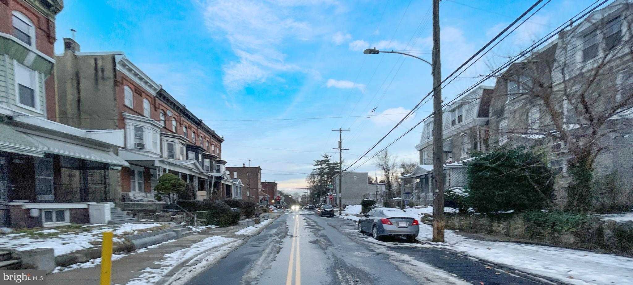 2112 W Ontario St photo 22