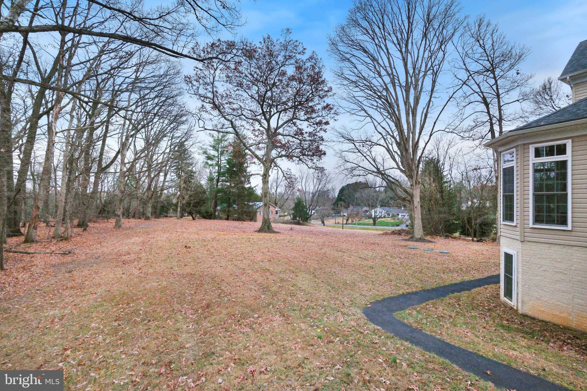 13330 Darnestown Rd photo 60