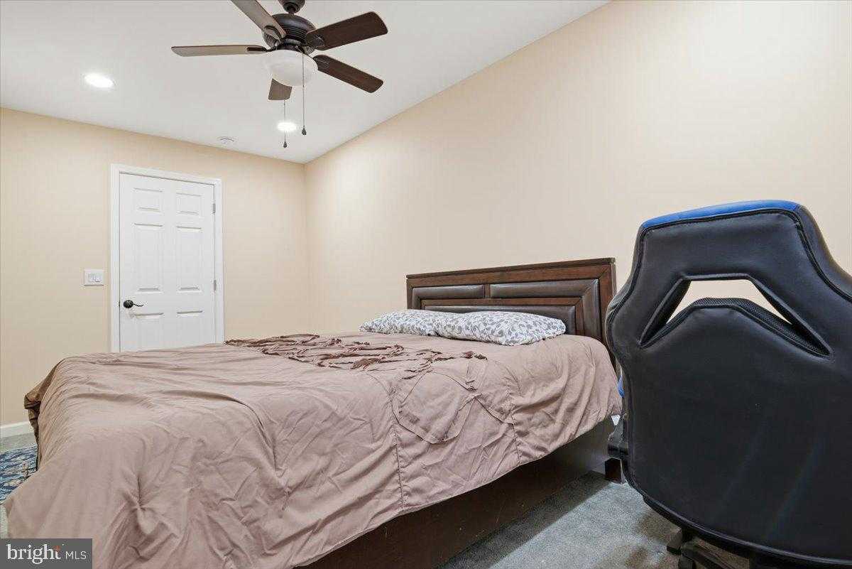 7814 Lake Shore Dr photo 44