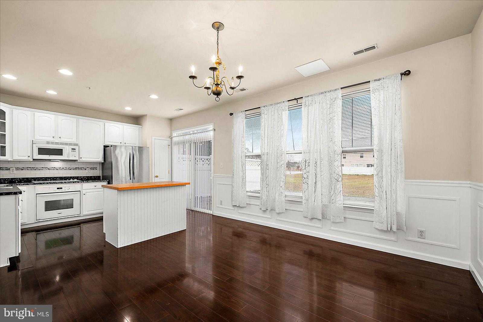 372 Schooner Ln # 604 photo 16