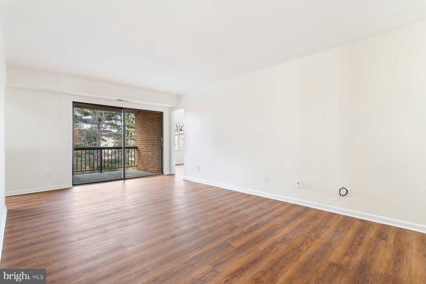 11234 Cherry Hill Rd photo 7