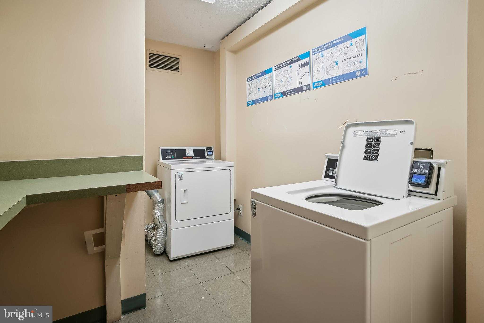 60 S Van Dorn St Apt 210 photo 41