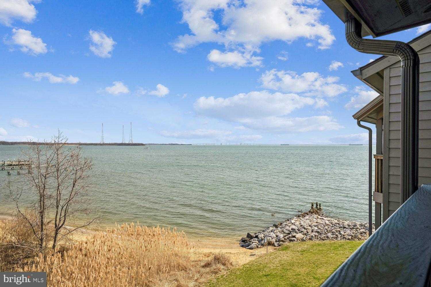 2018 Quay Village CT Apt 201