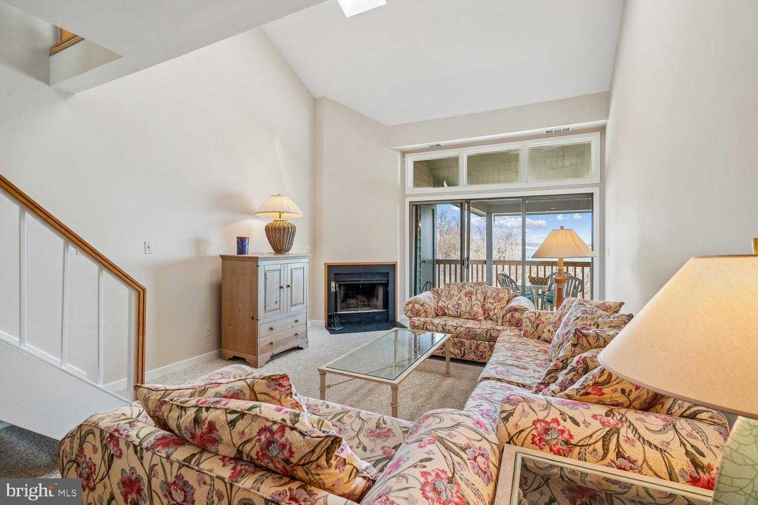 2018 Quay Village CT Apt 201 photo 12