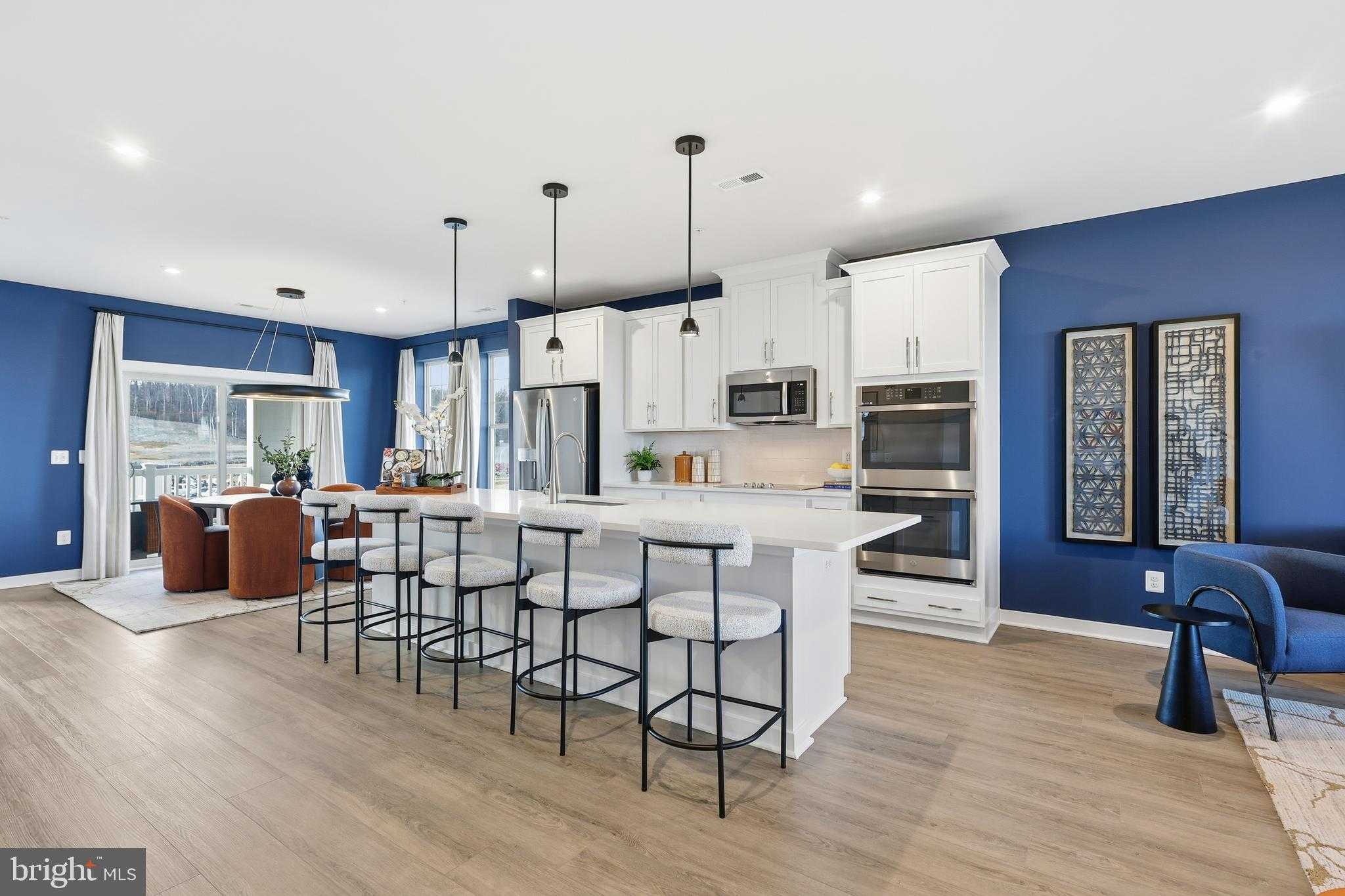 Williams Way photo 6