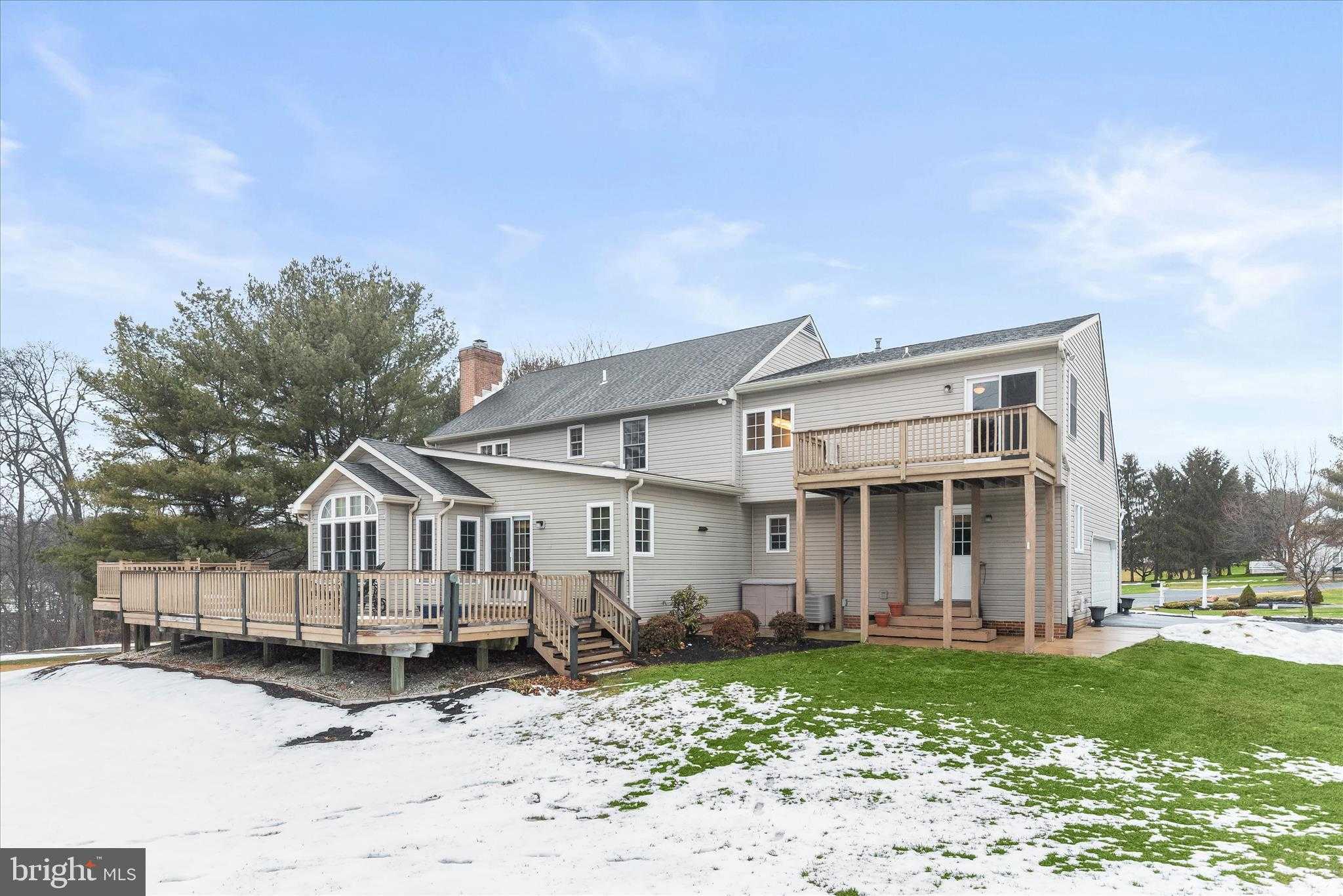 13 Farm Ridge CT photo 46