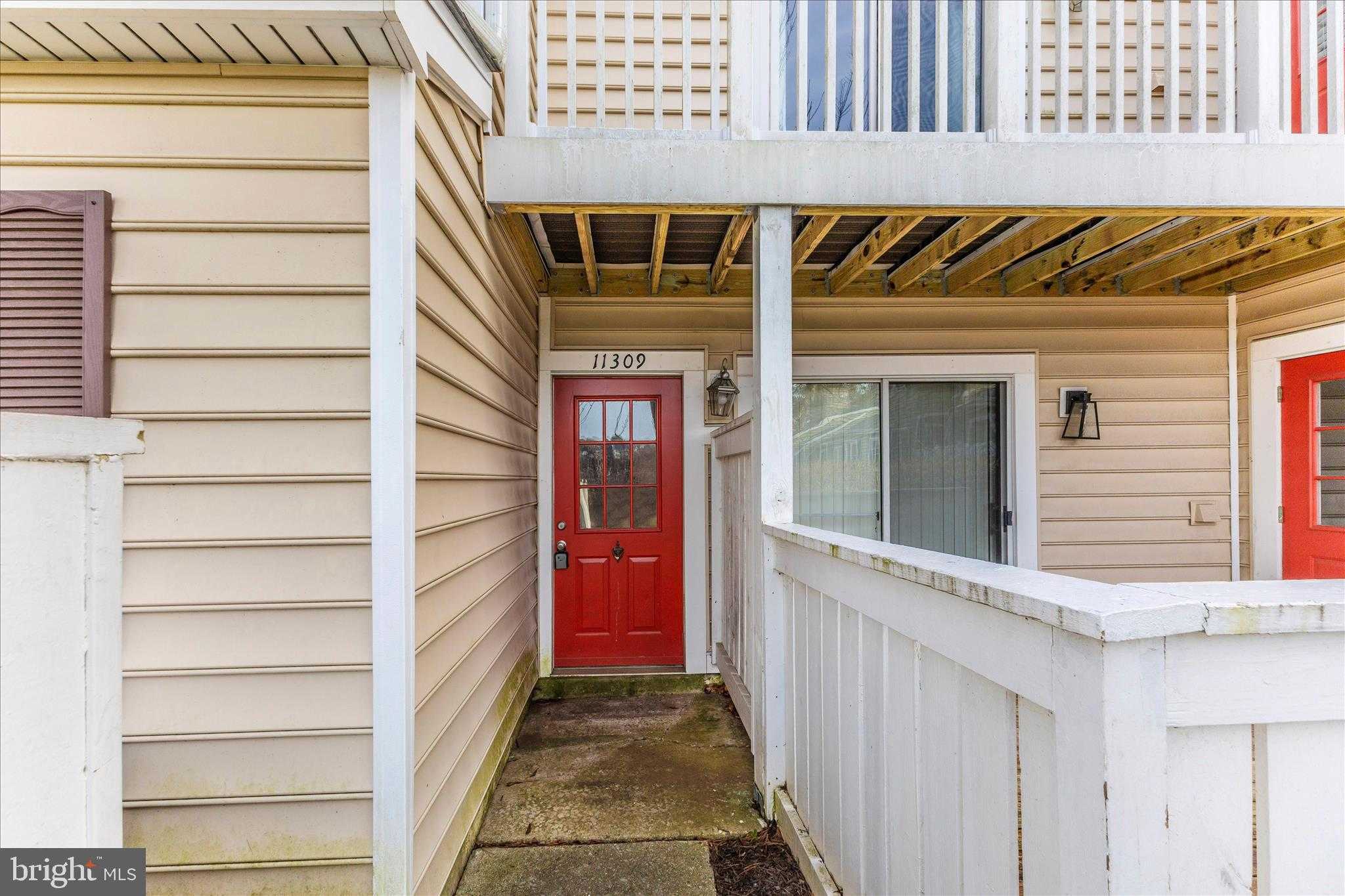 11309 Halethorpe Ter # 213 photo 2