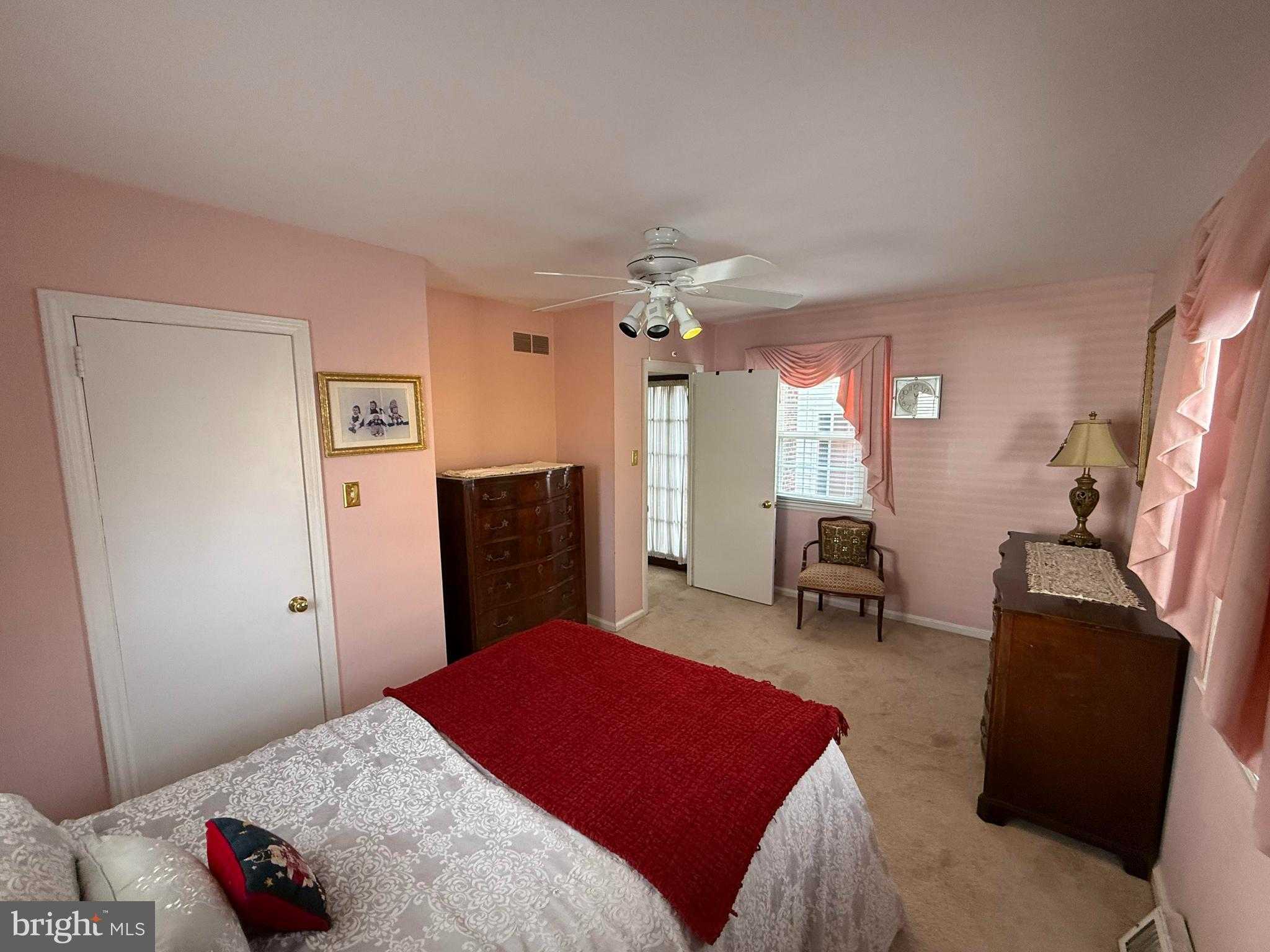 128 Clemson Rd photo 19