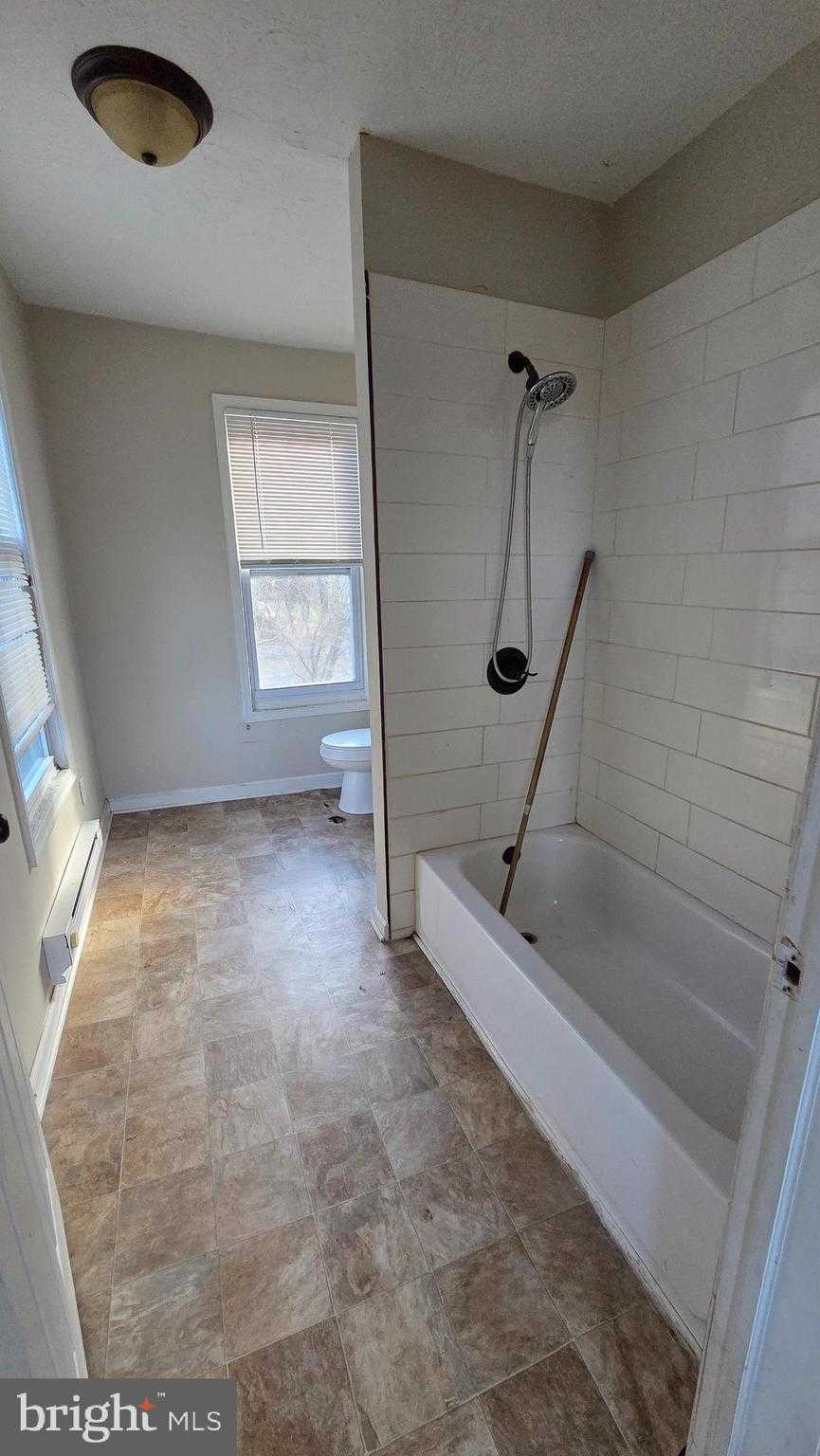 910 Smith Dr photo 13