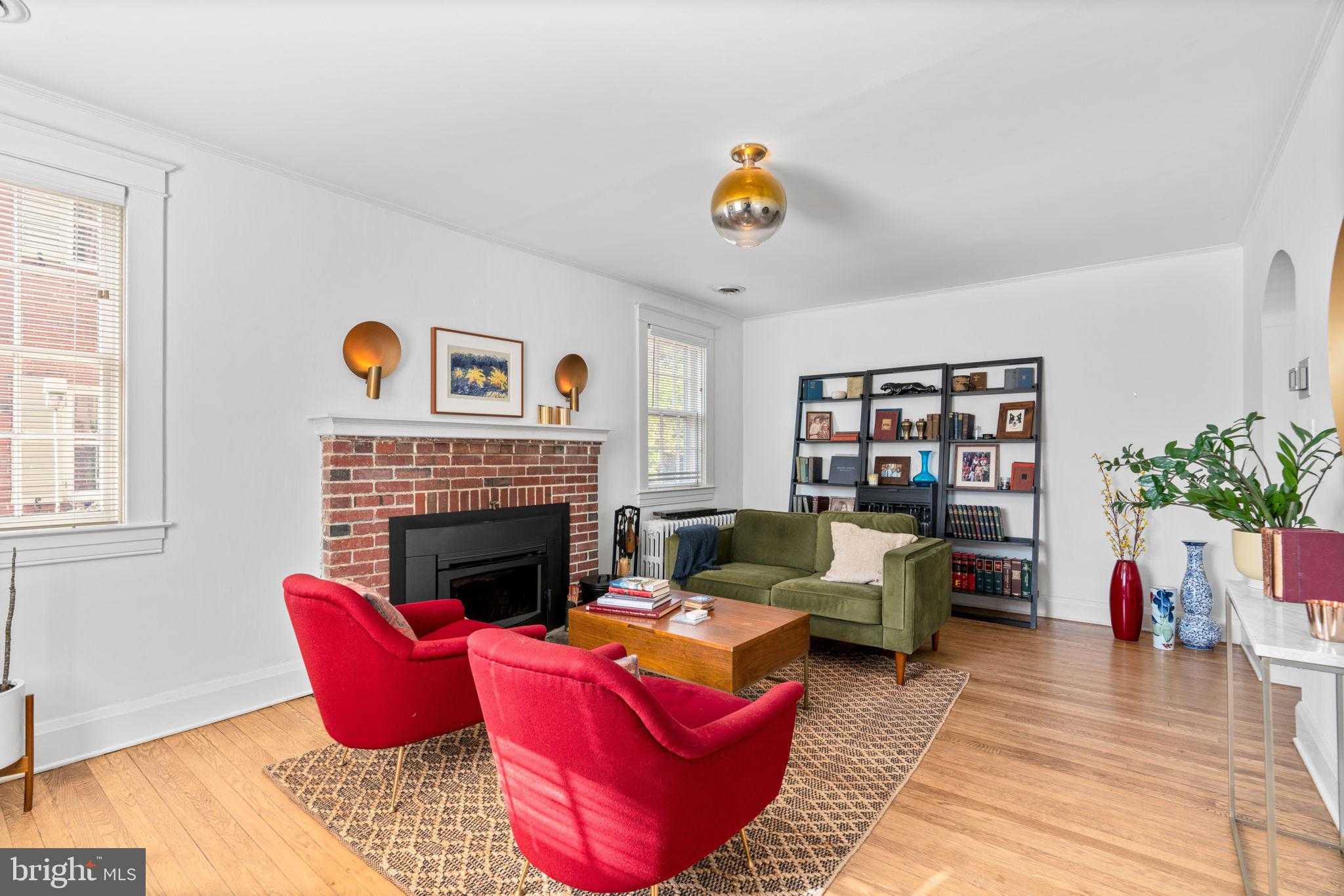 664 Regester Ave photo 5