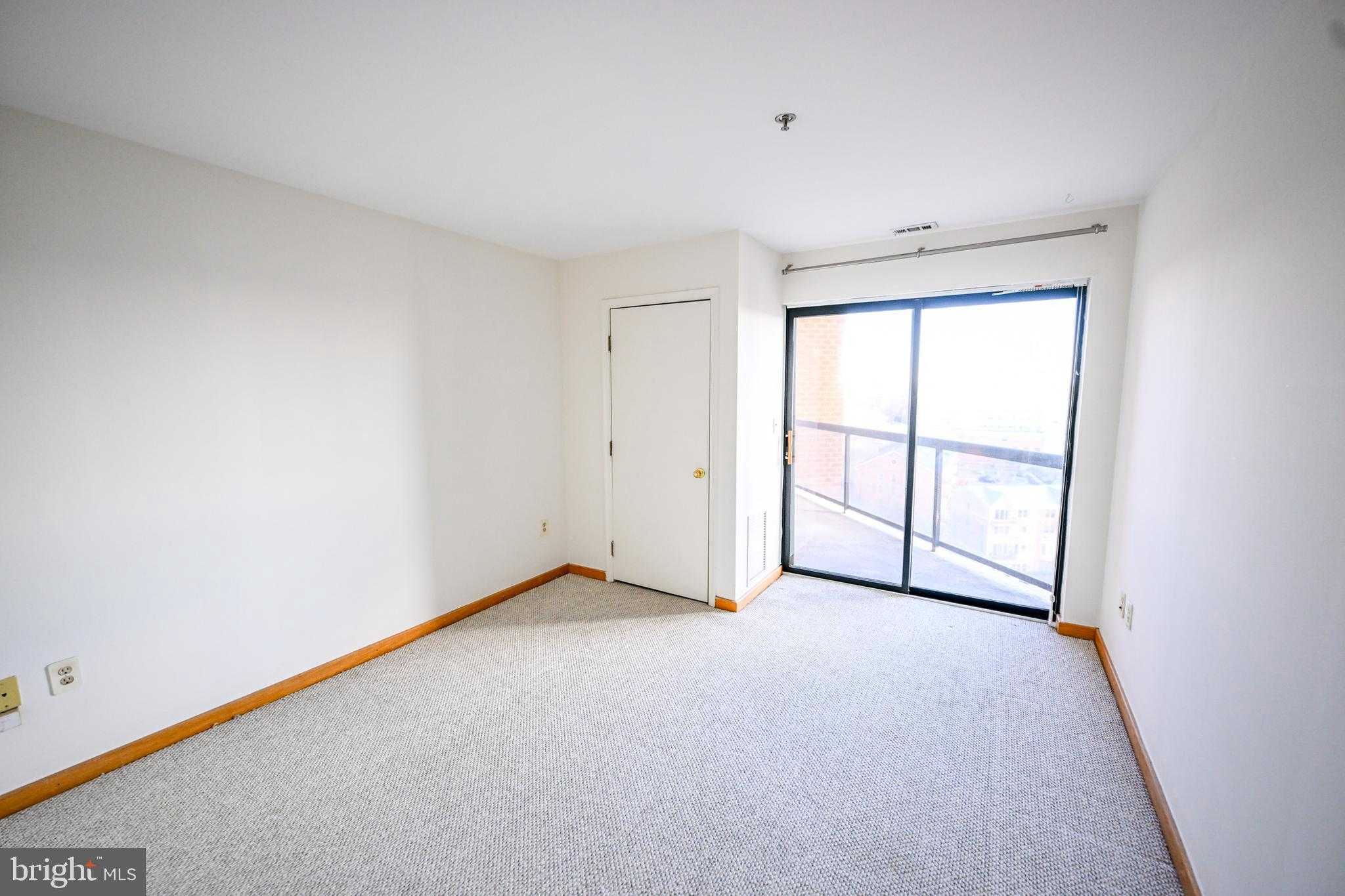 2515 Boston St Apt 1108 photo 20