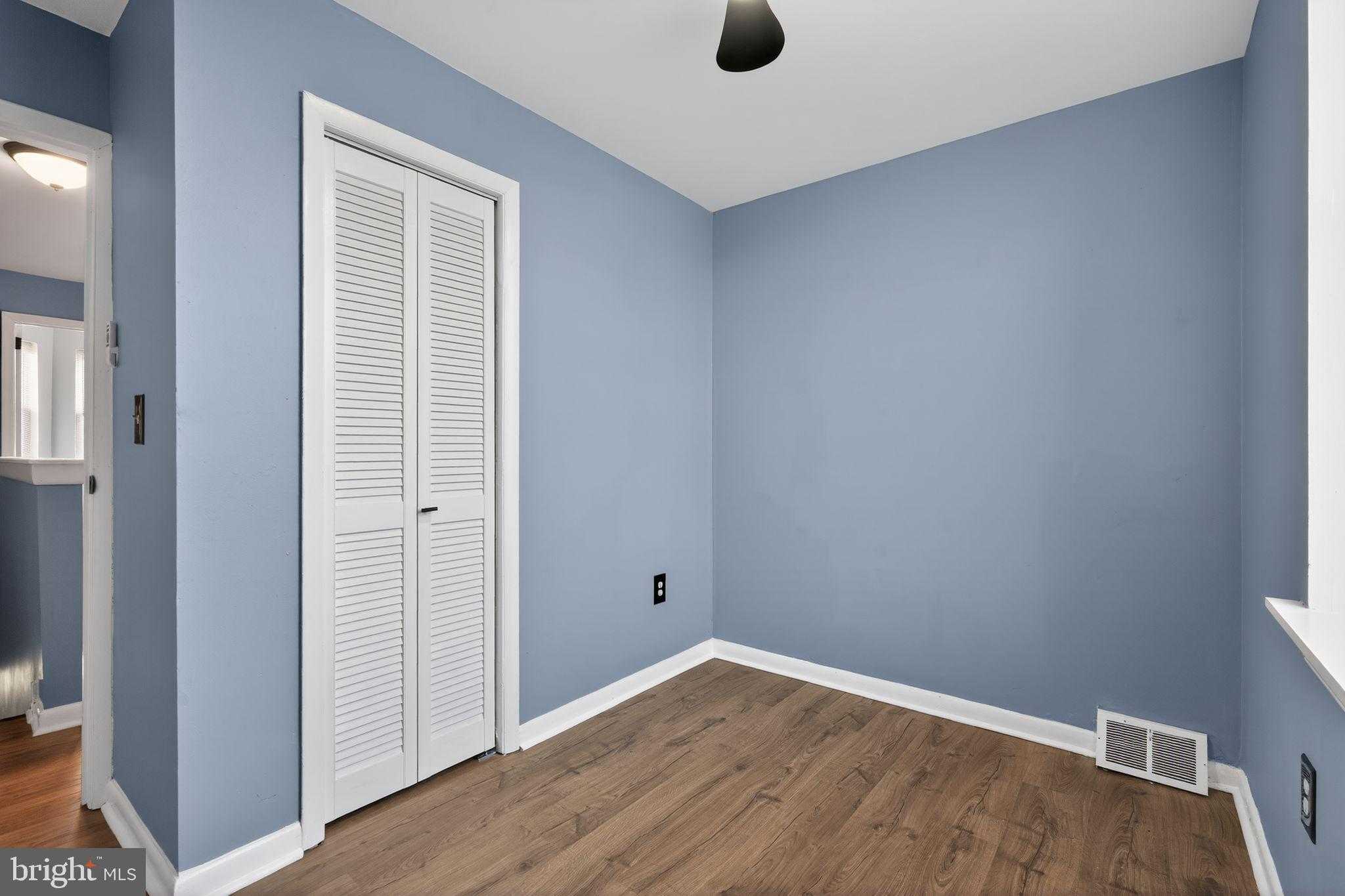 1422 N Conestoga St photo 18