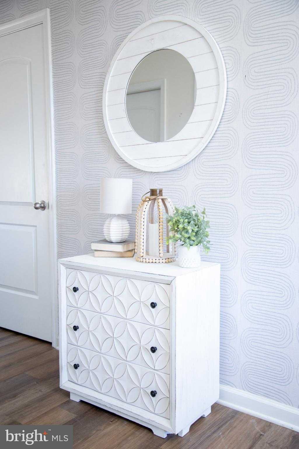 17073 Brookwood Dr photo 3