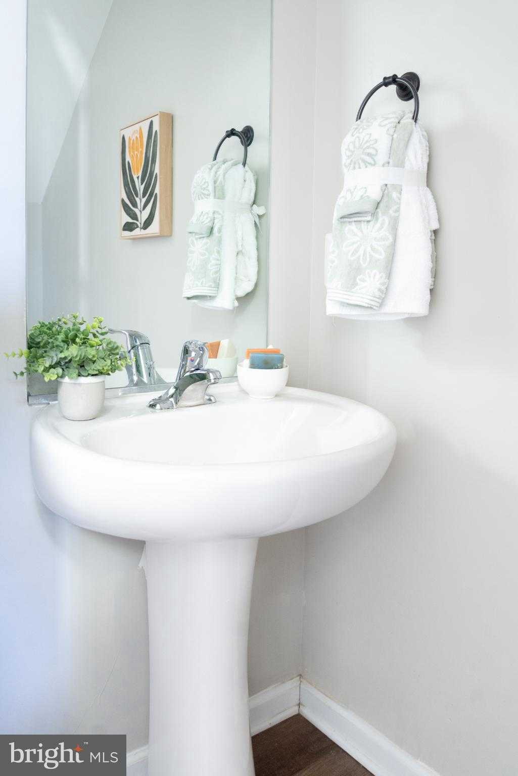 17073 Brookwood Dr photo 7