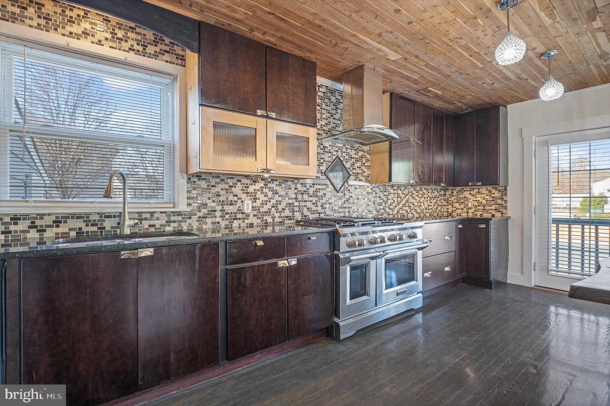 312 N Hammonds Ferry Rd photo 19