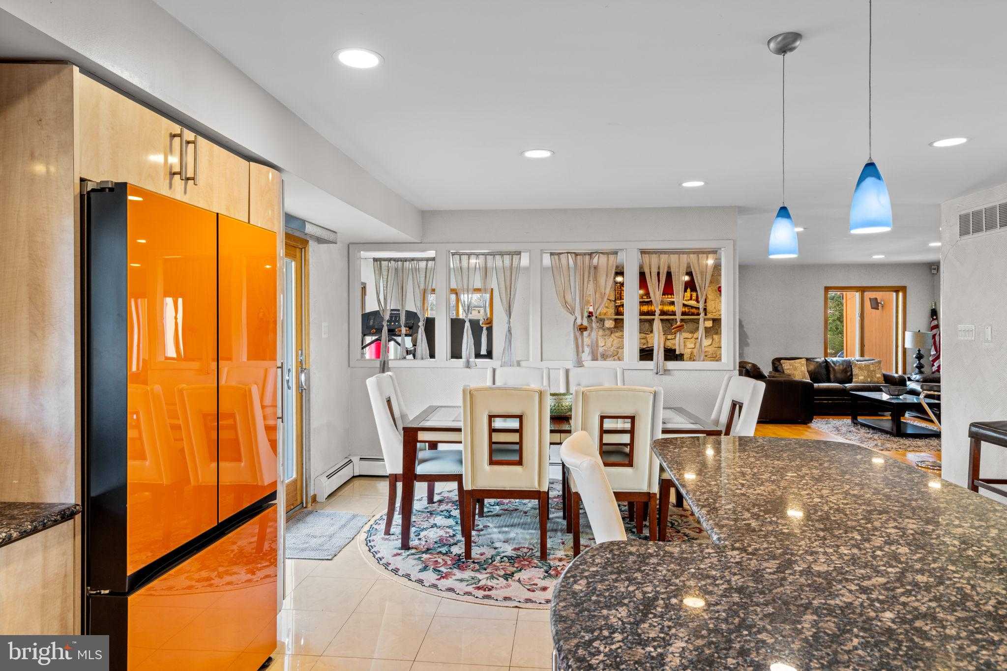 509 Long Ln photo 16