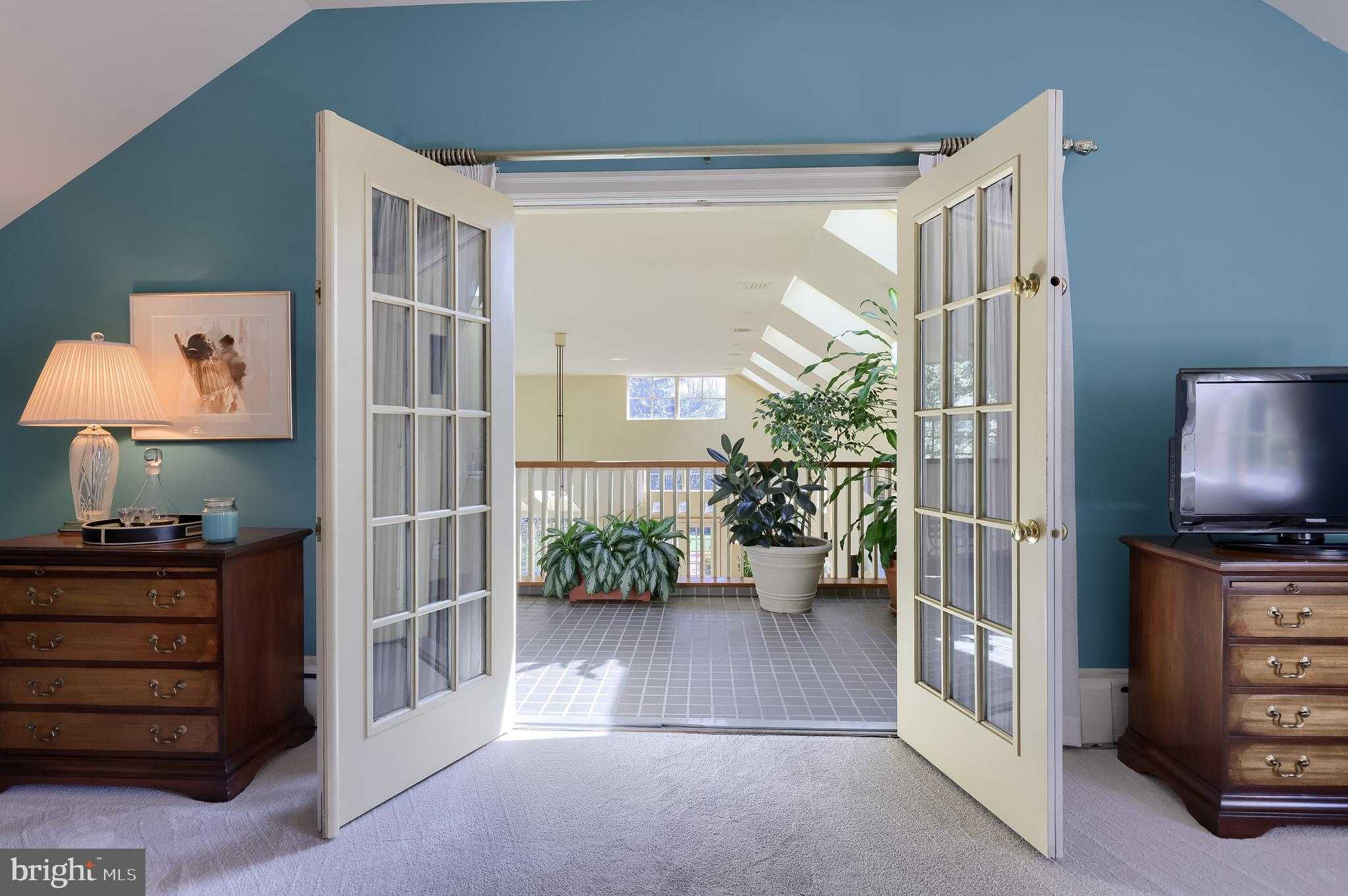 81 S Linden St photo 50