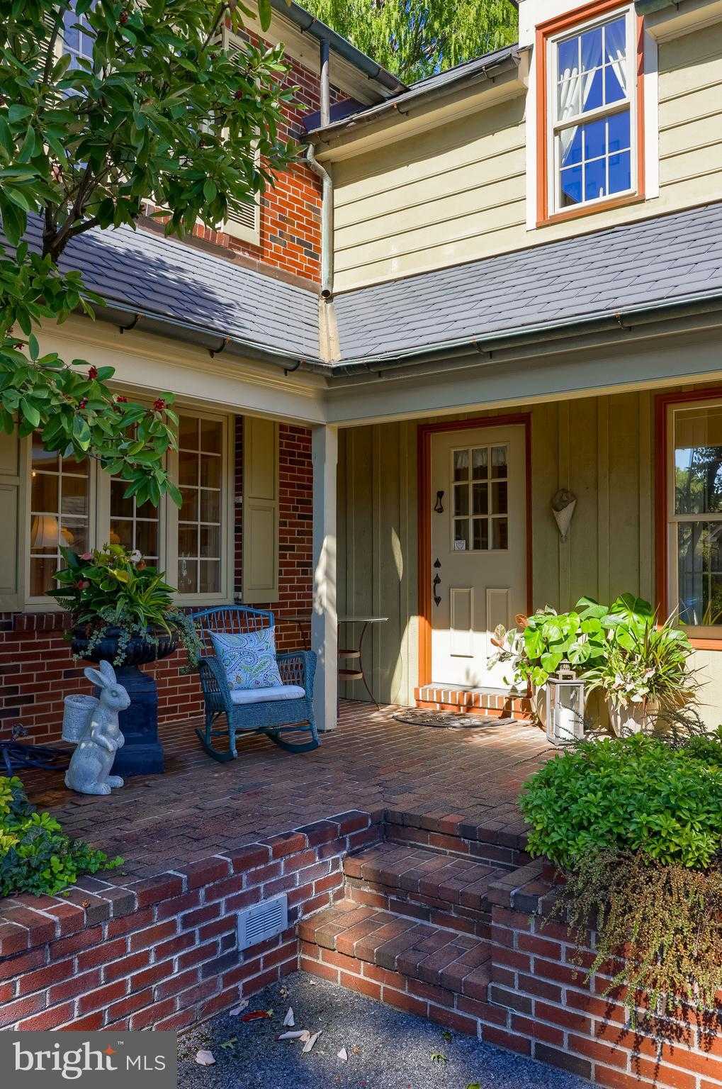 81 S Linden St photo 80