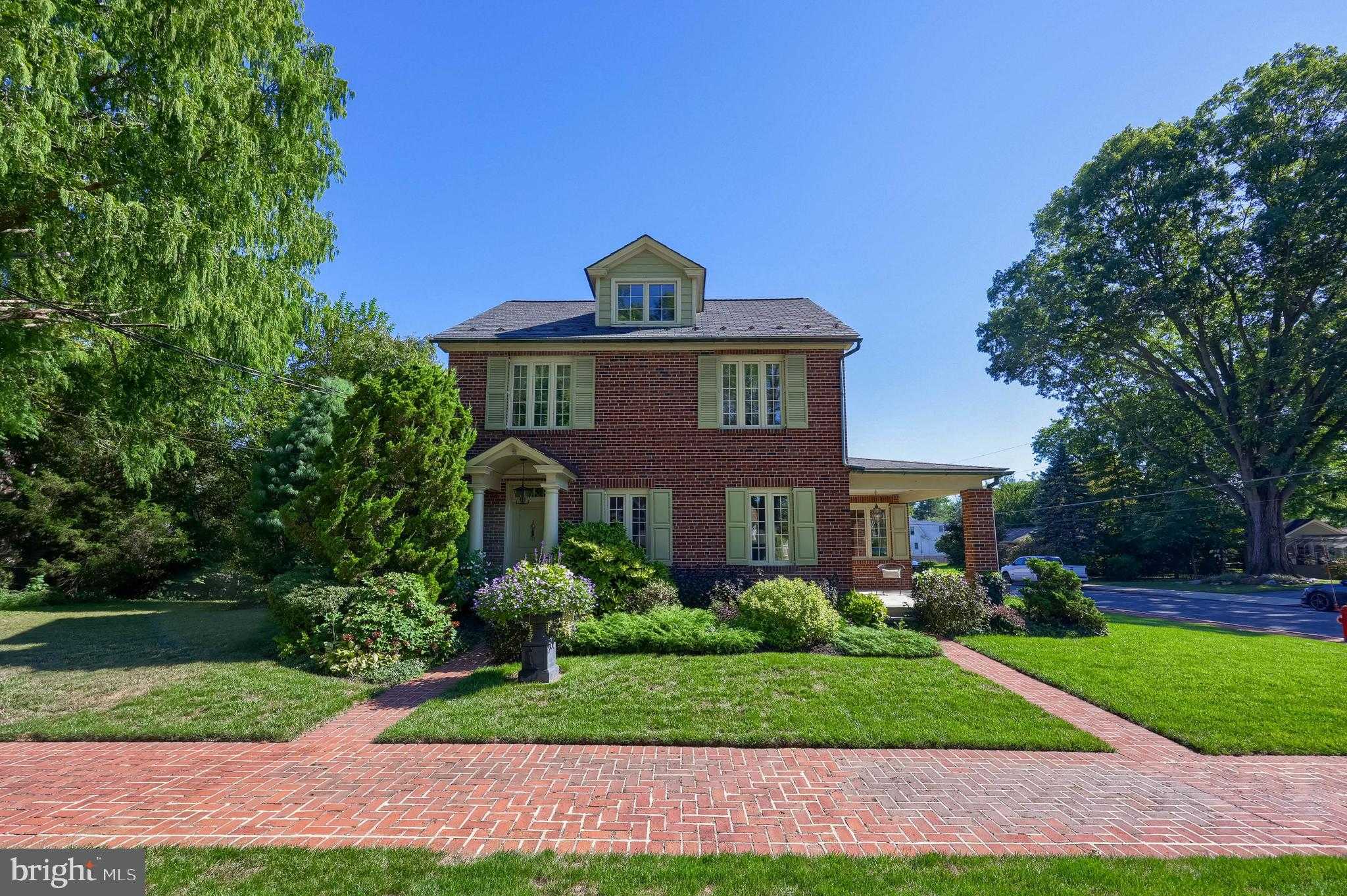 81 S Linden St photo 83