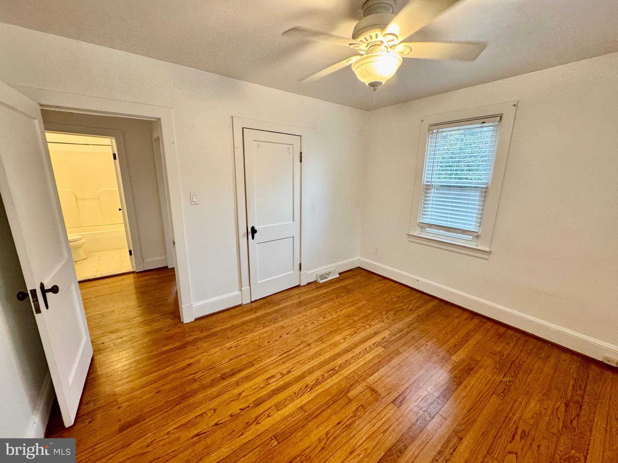 246 Cypress Creek Rd photo 23