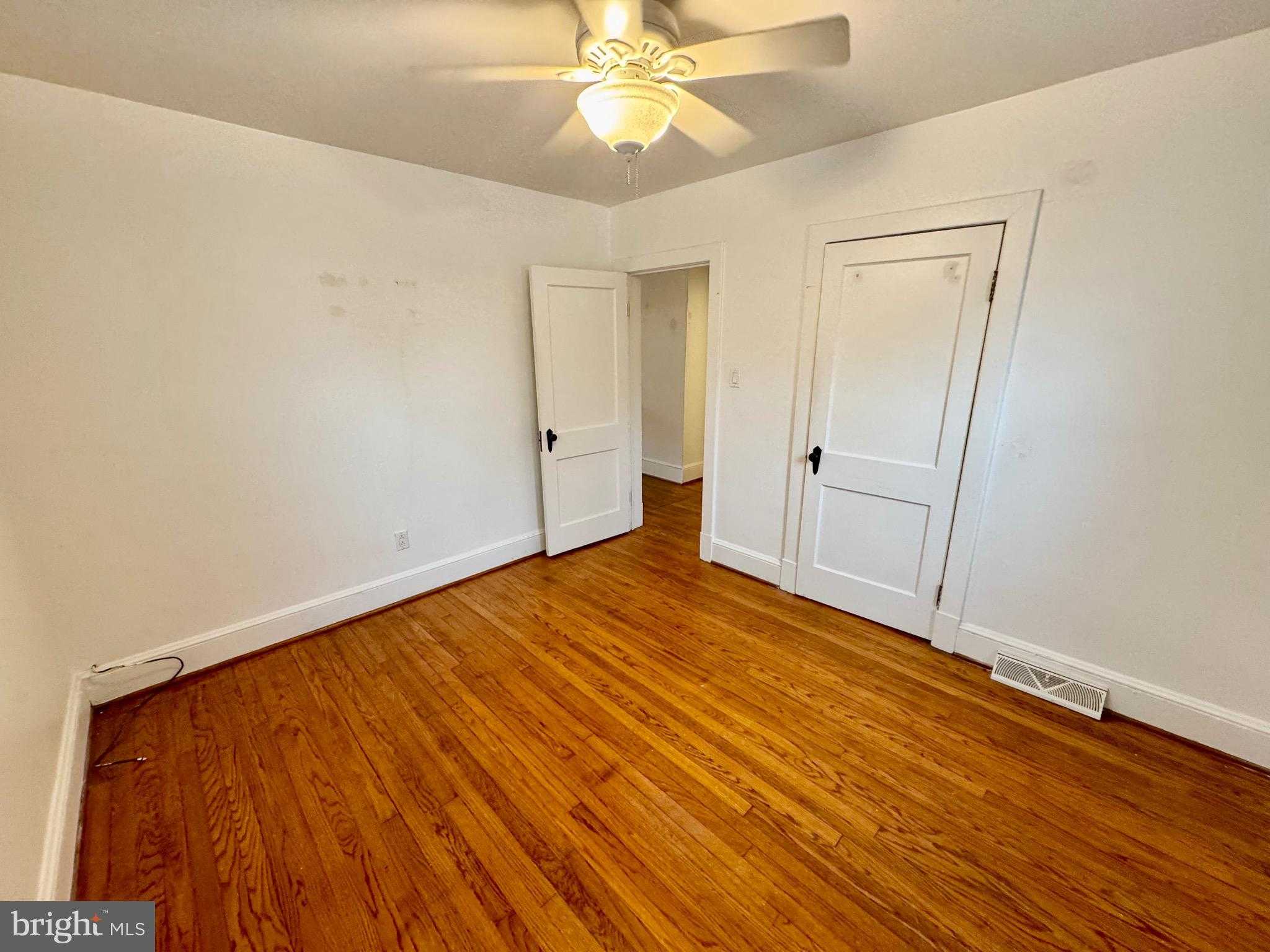 246 Cypress Creek Rd photo 24