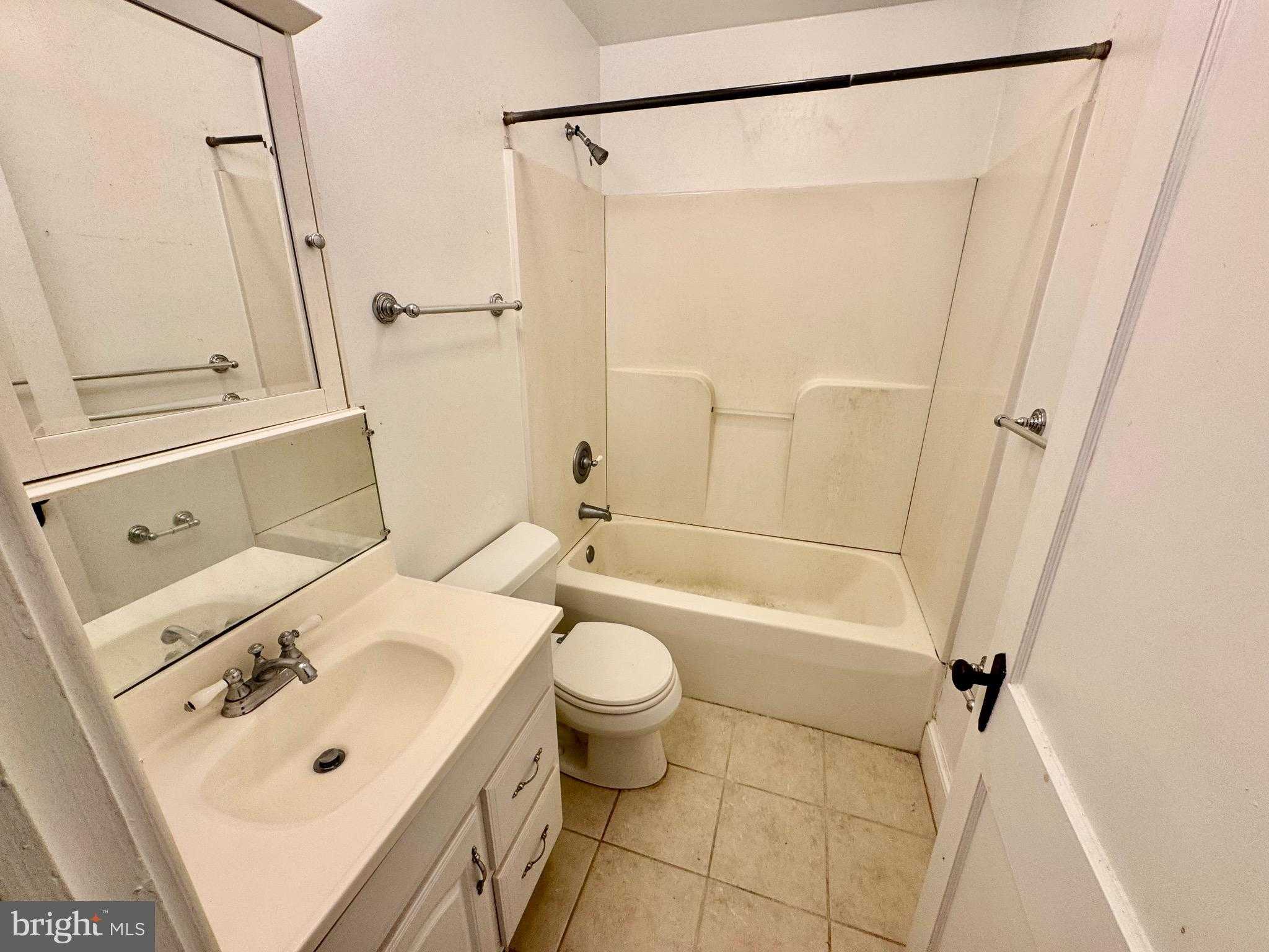 246 Cypress Creek Rd photo 25