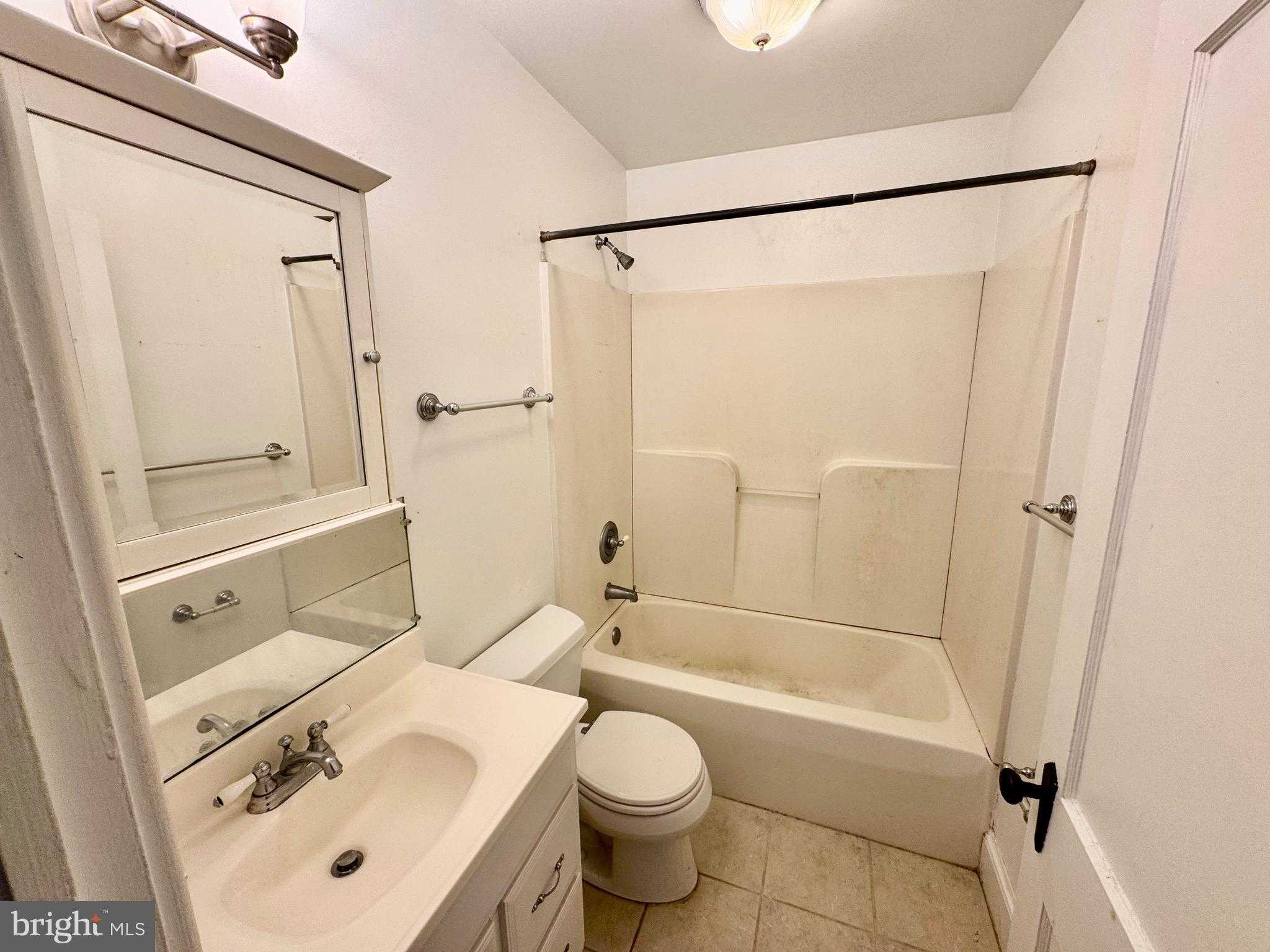 246 Cypress Creek Rd photo 26