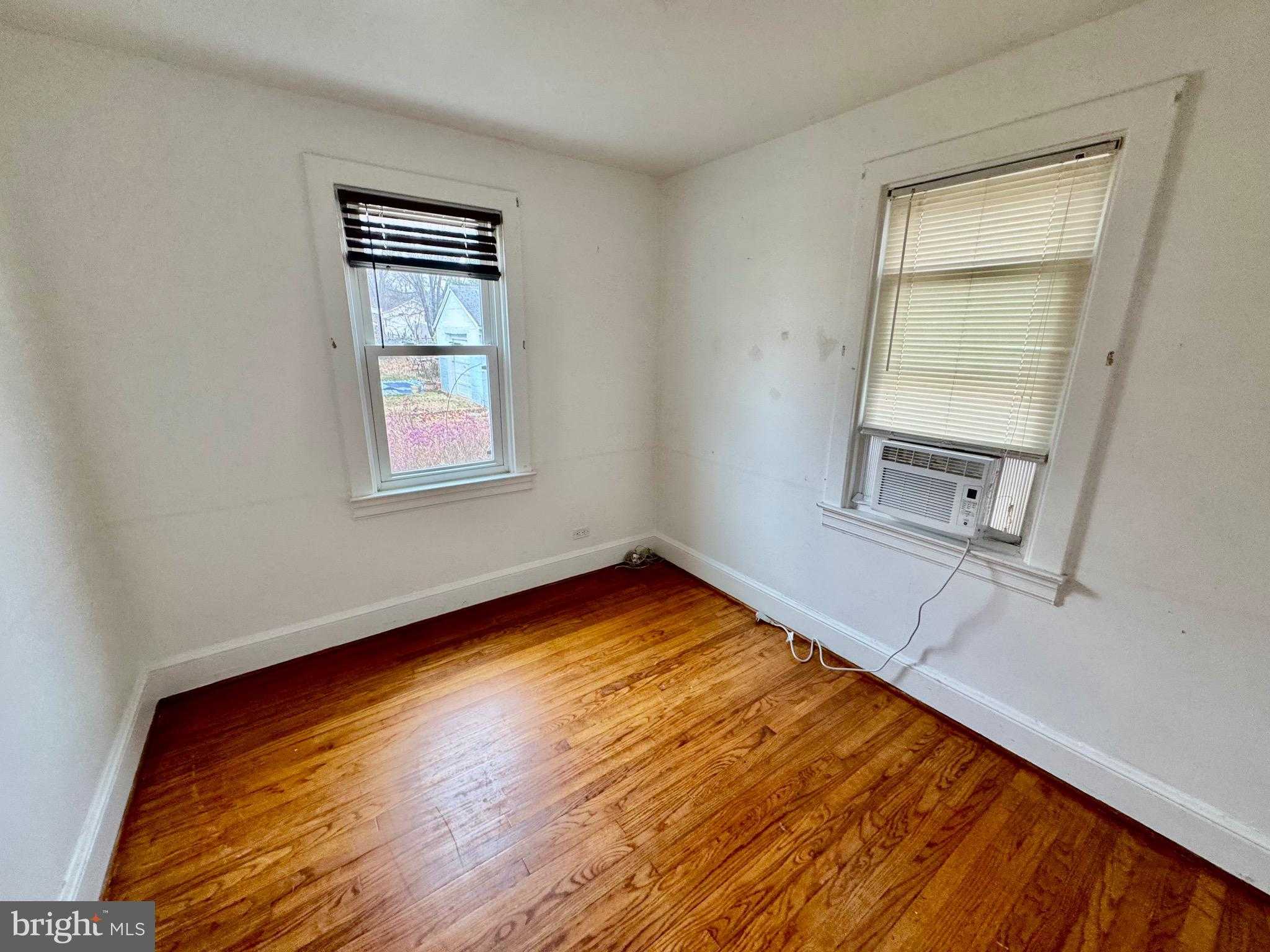 246 Cypress Creek Rd photo 28