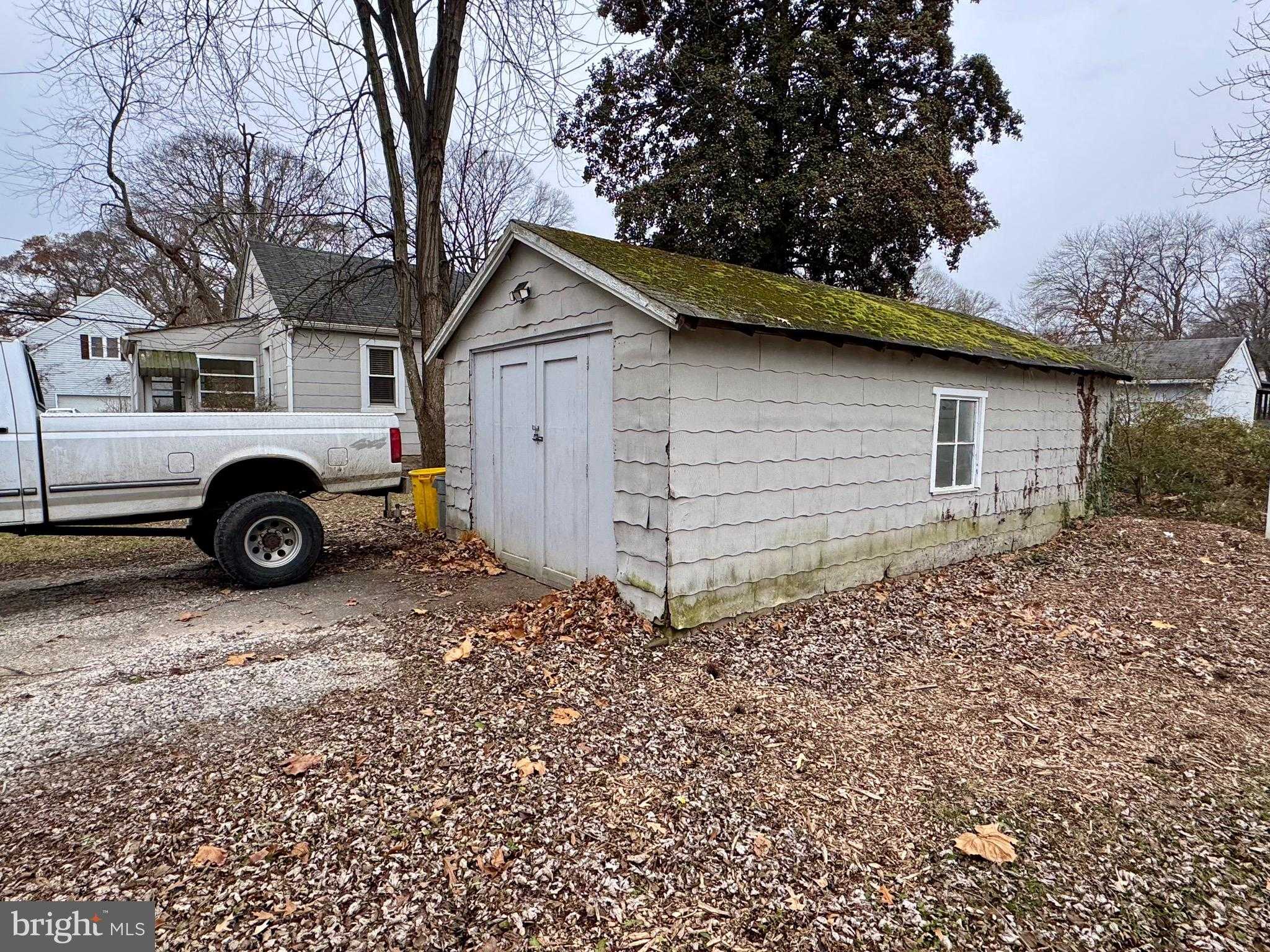 246 Cypress Creek Rd photo 9