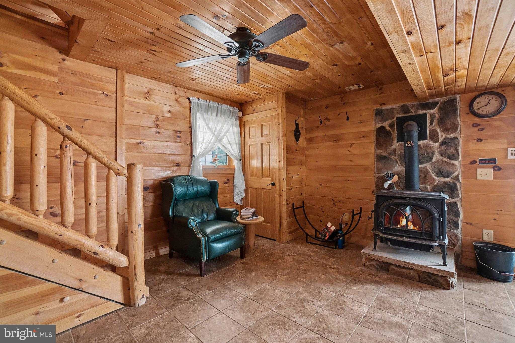 1870 General Potter Hwy photo 8