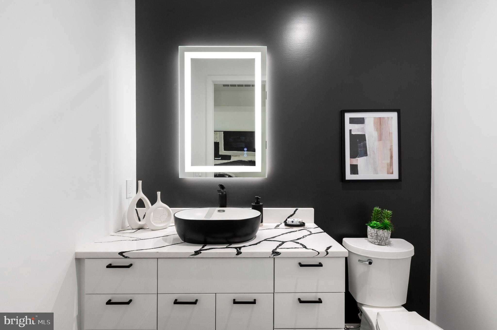 6921 Granby St photo 14