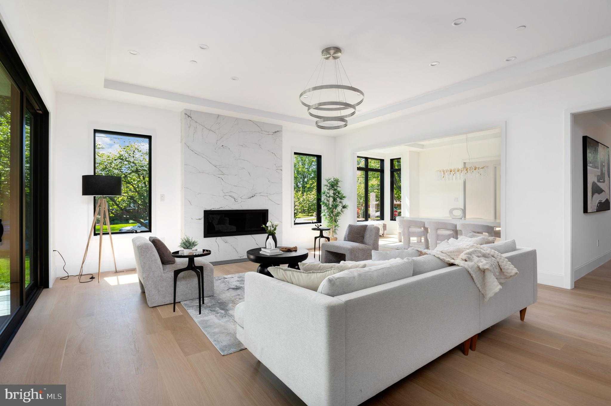 6921 Granby St photo 7