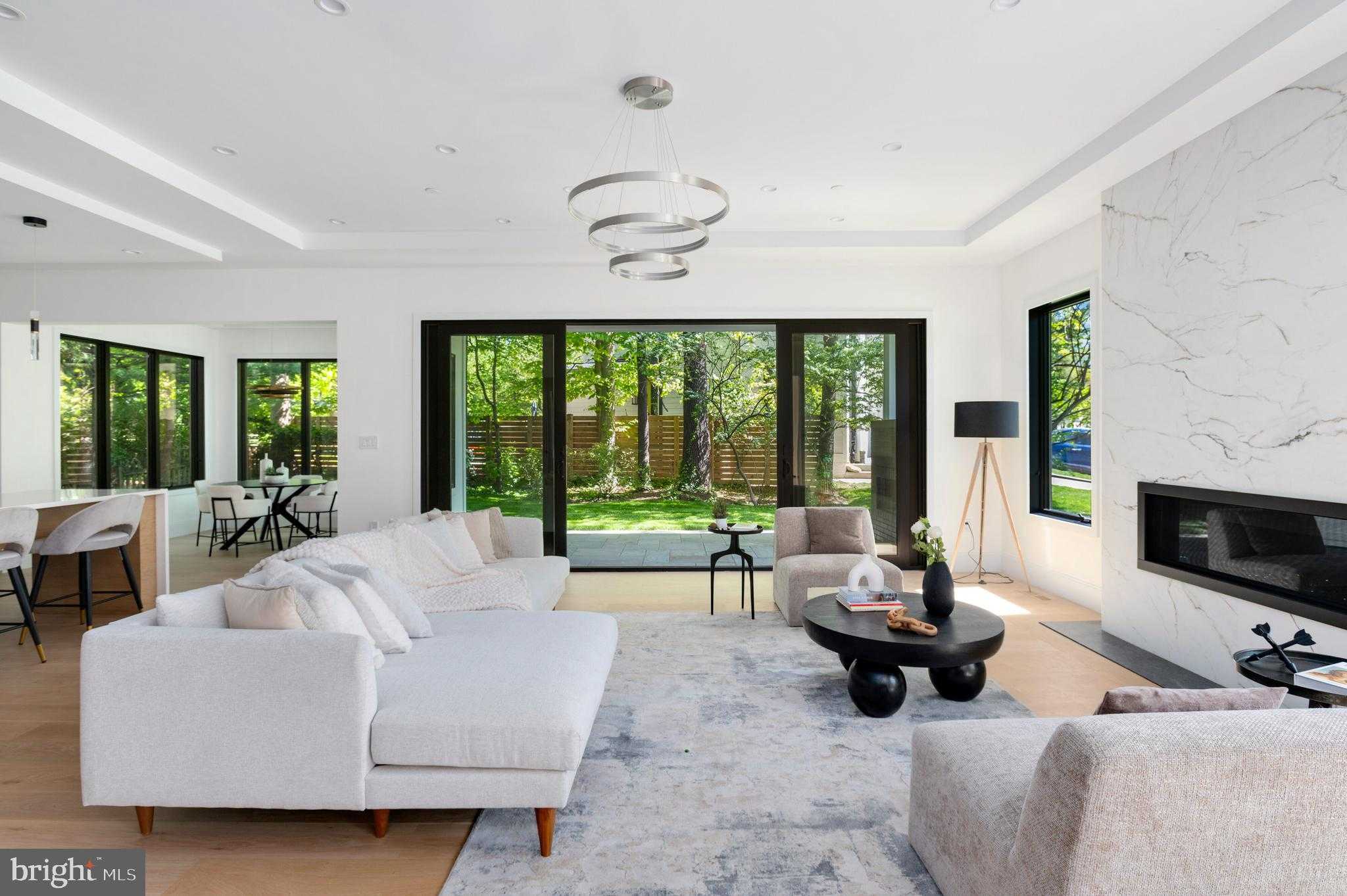 6921 Granby St photo 8