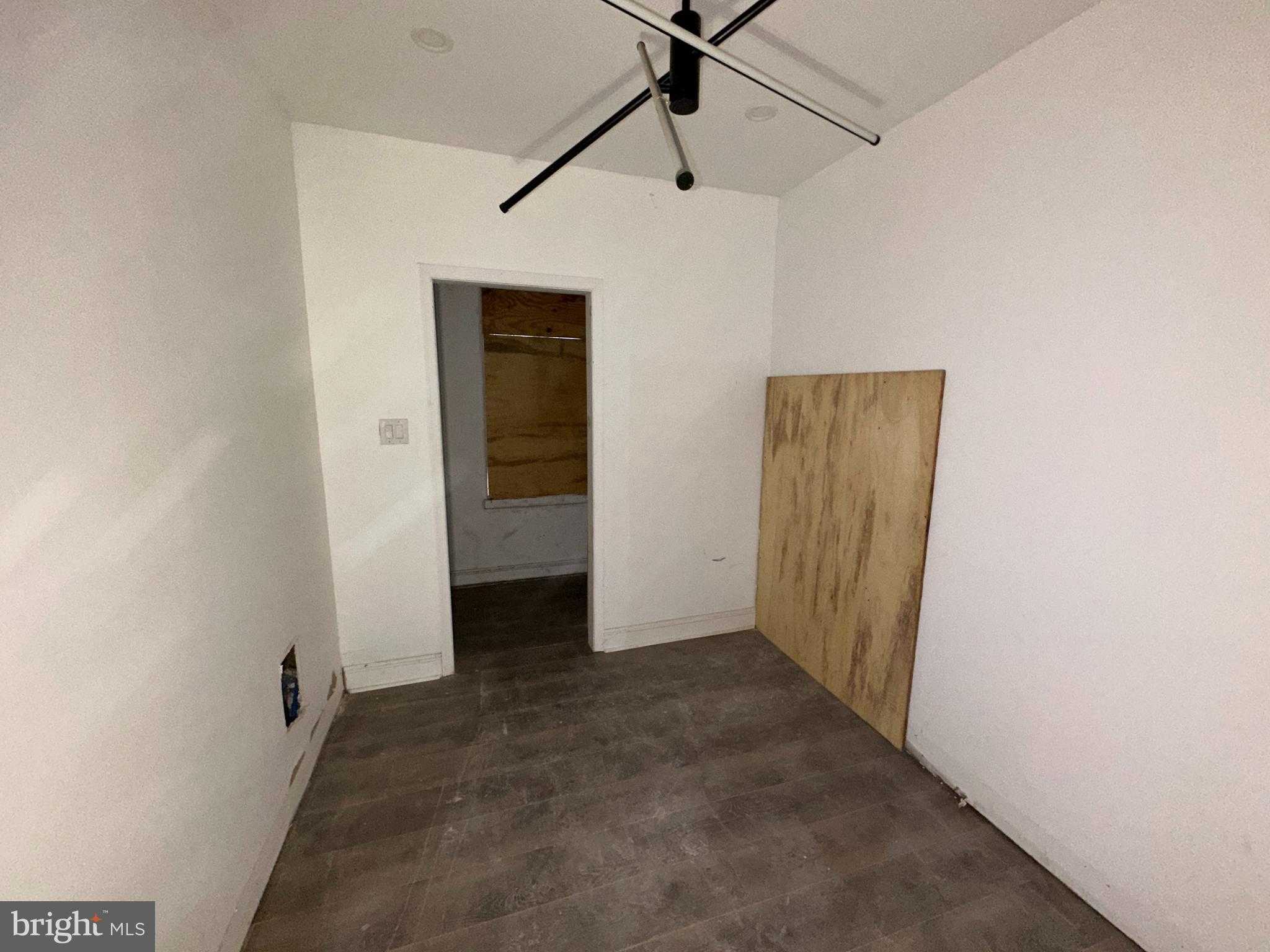 2715 N 12th St photo 5