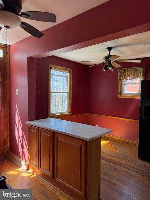 1415 Bangor St SE photo 8