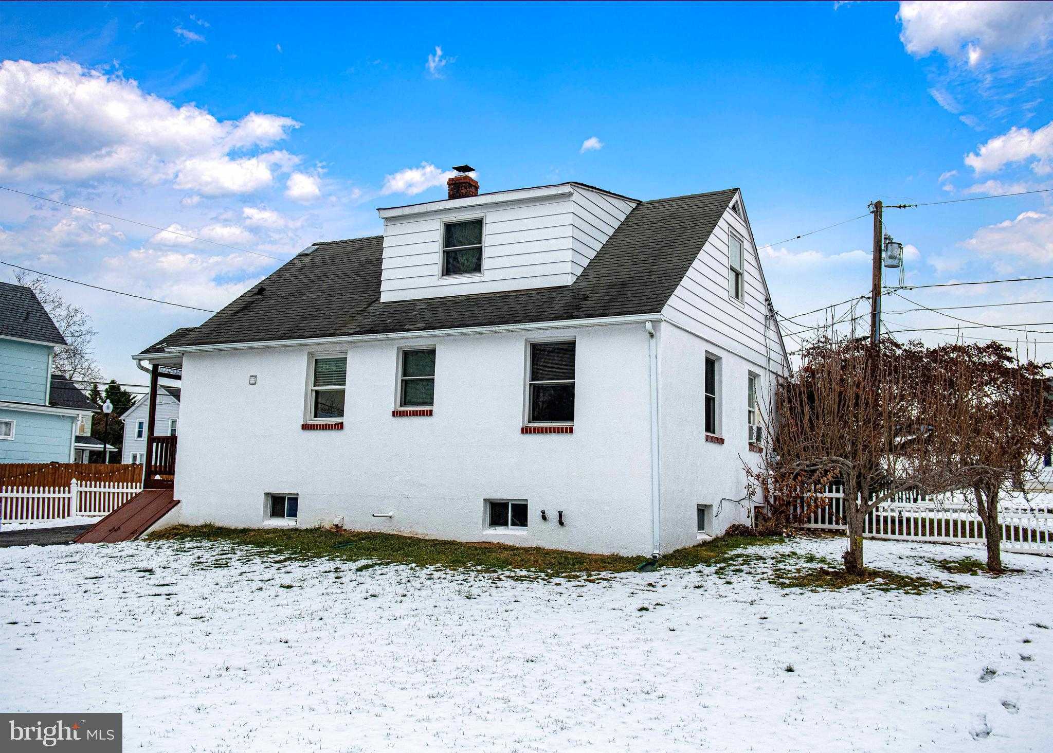 108 Archer St photo 32