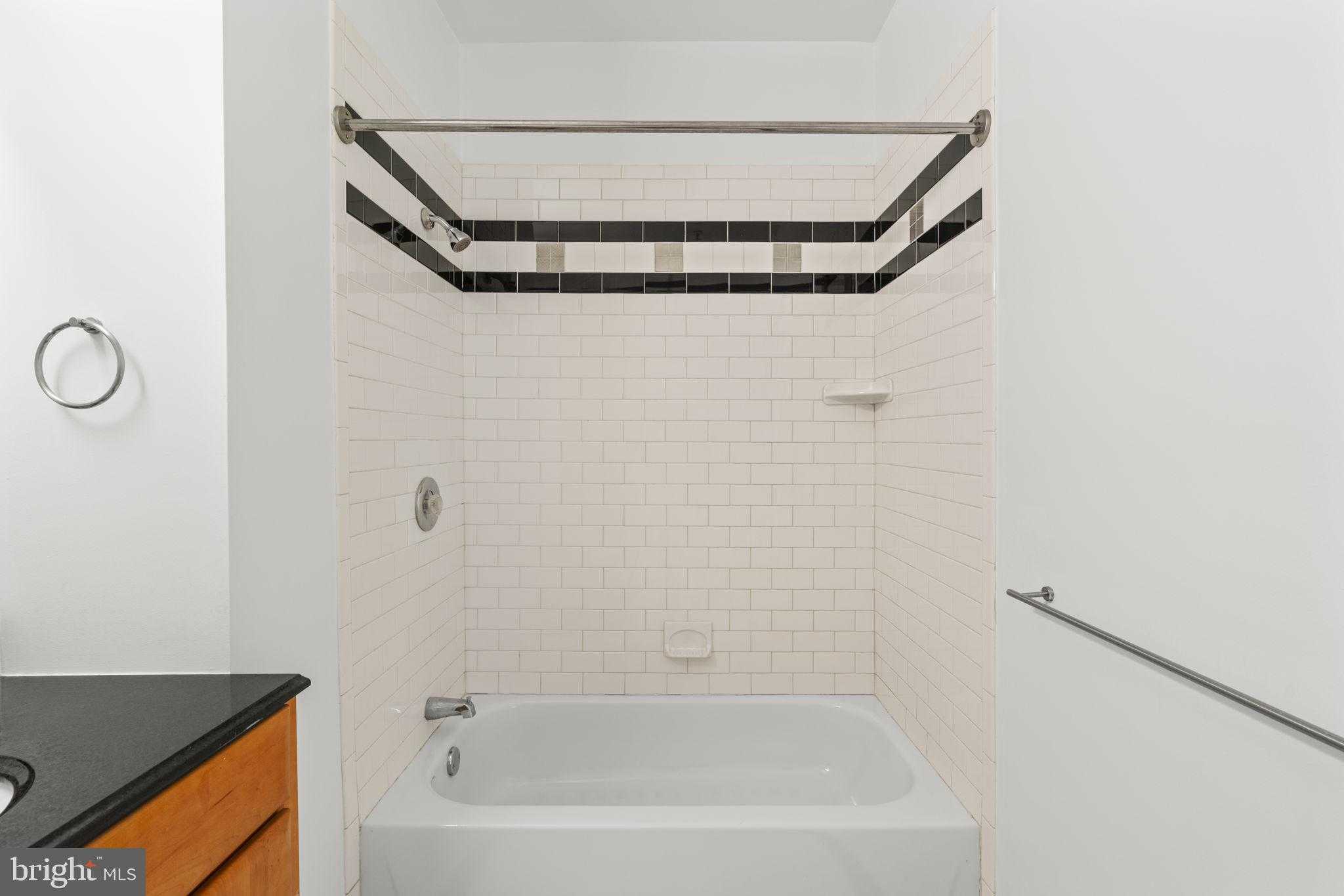 22 S Howard St # R401 photo 27