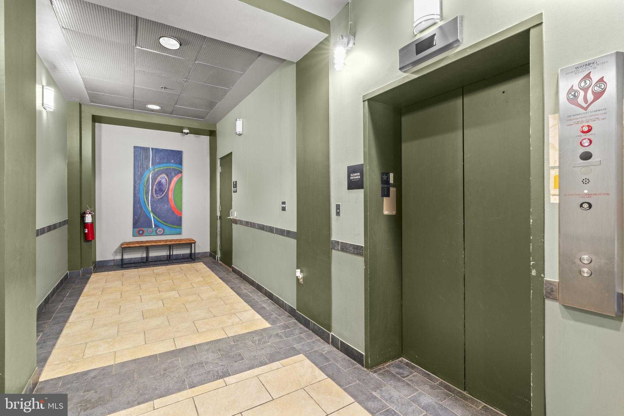 22 S Howard St # R401 photo 4