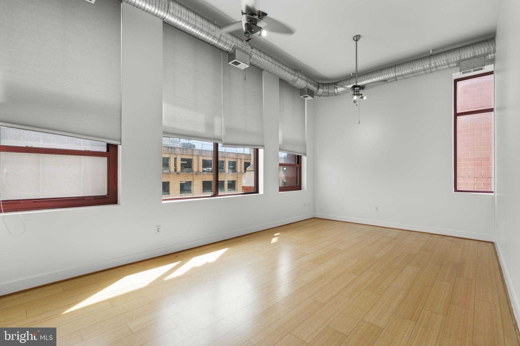 22 S Howard St # R401 photo 6