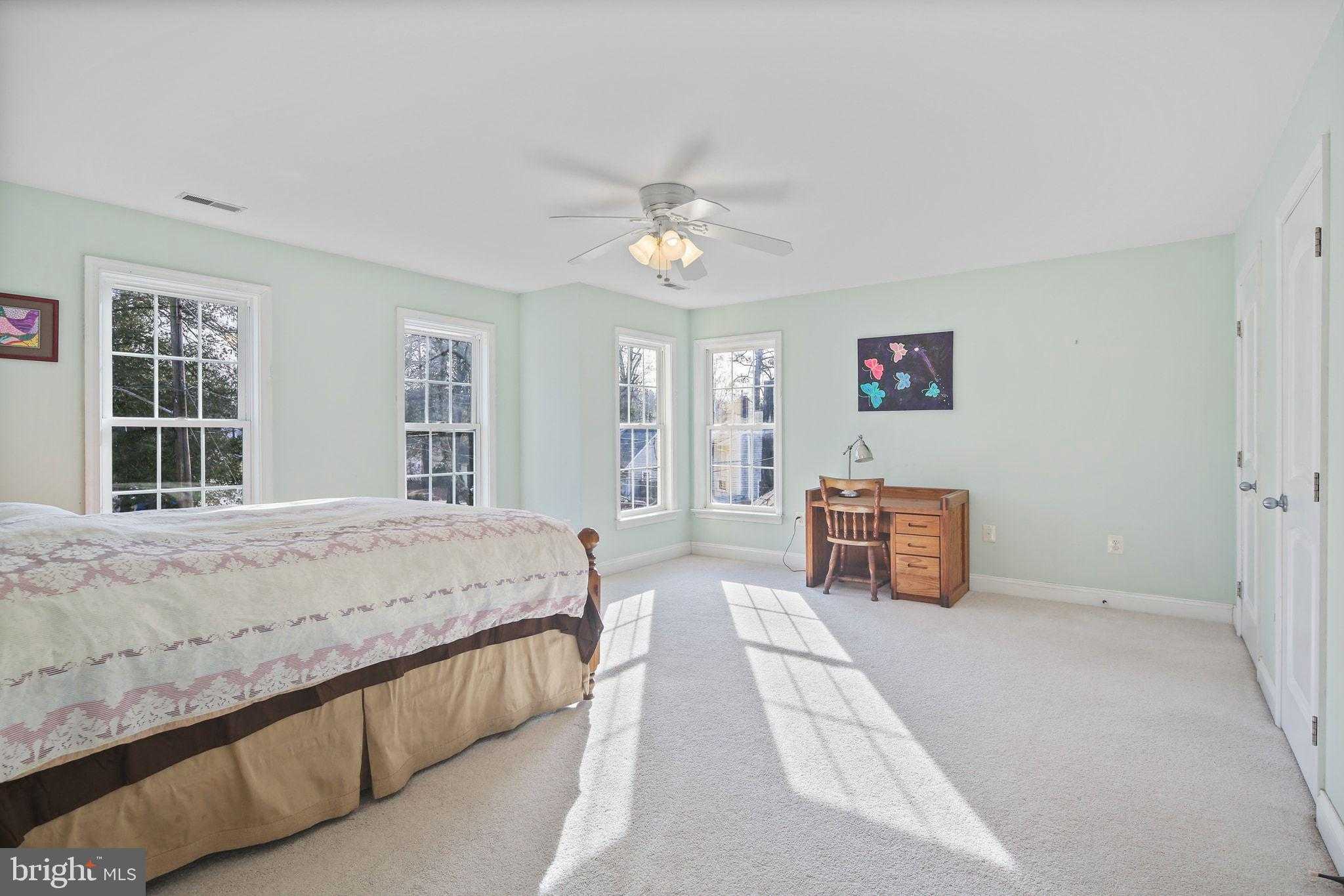 518 Calvin Ln photo 28