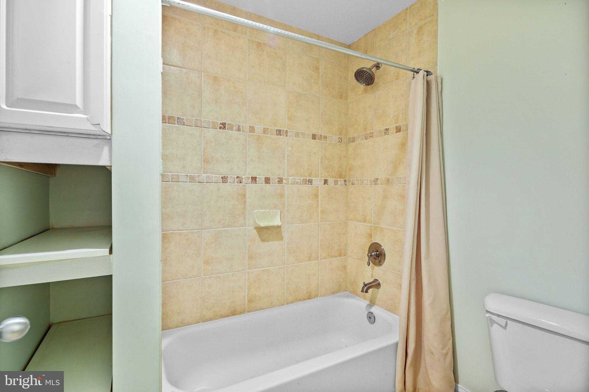 518 Calvin Ln photo 34