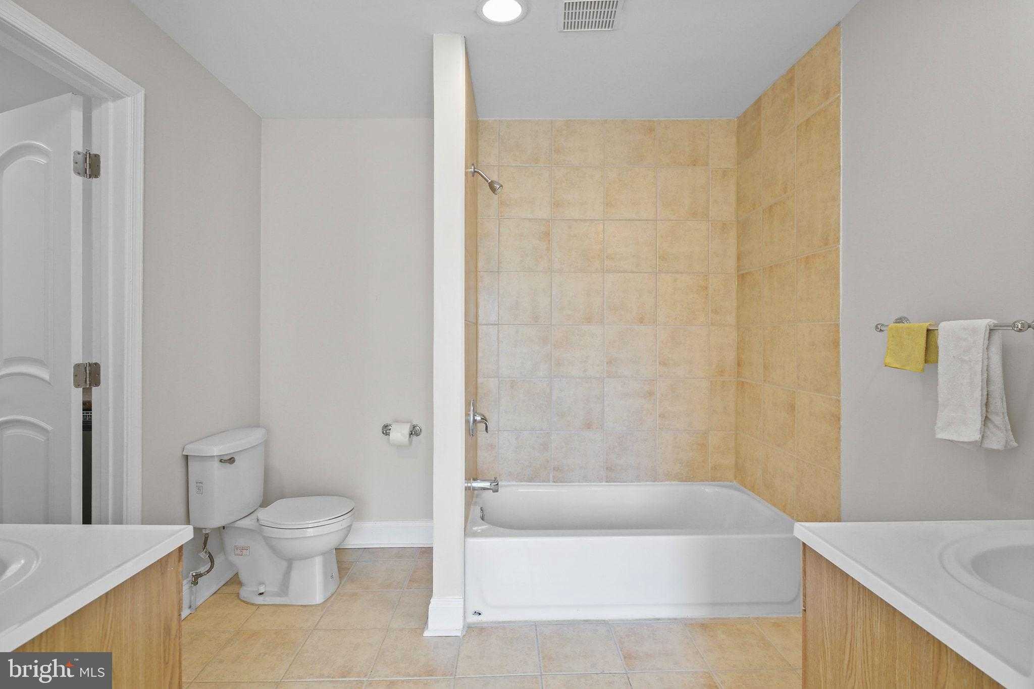 518 Calvin Ln photo 40