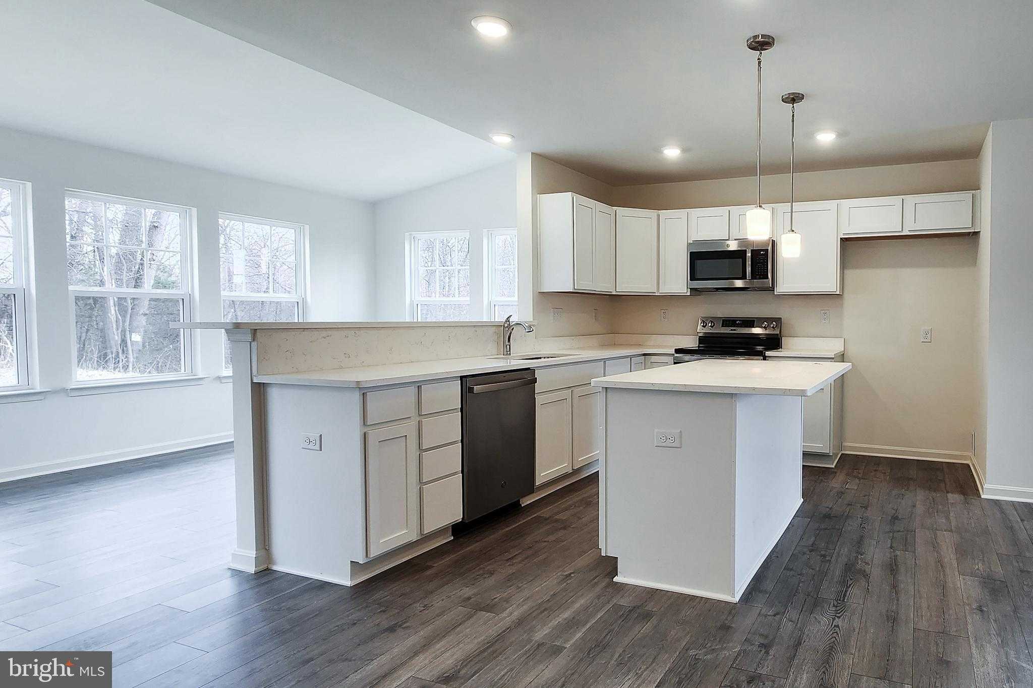 11 Paddock Ct photo 6