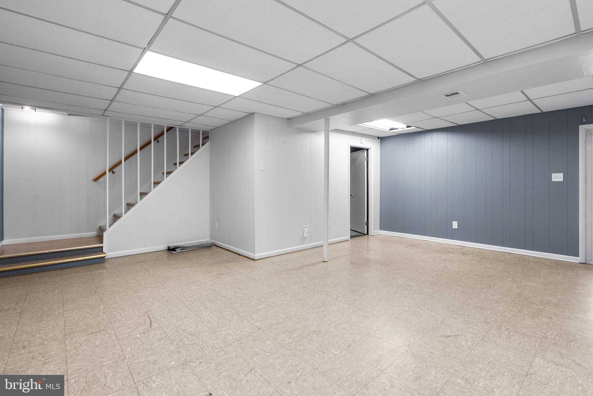 6219 Thornwood Dr photo 33