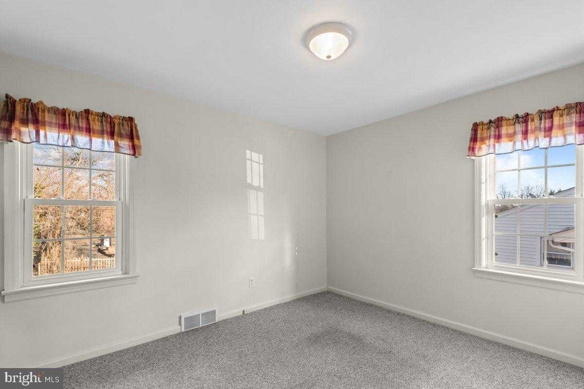 11319 Manse Rd photo 17