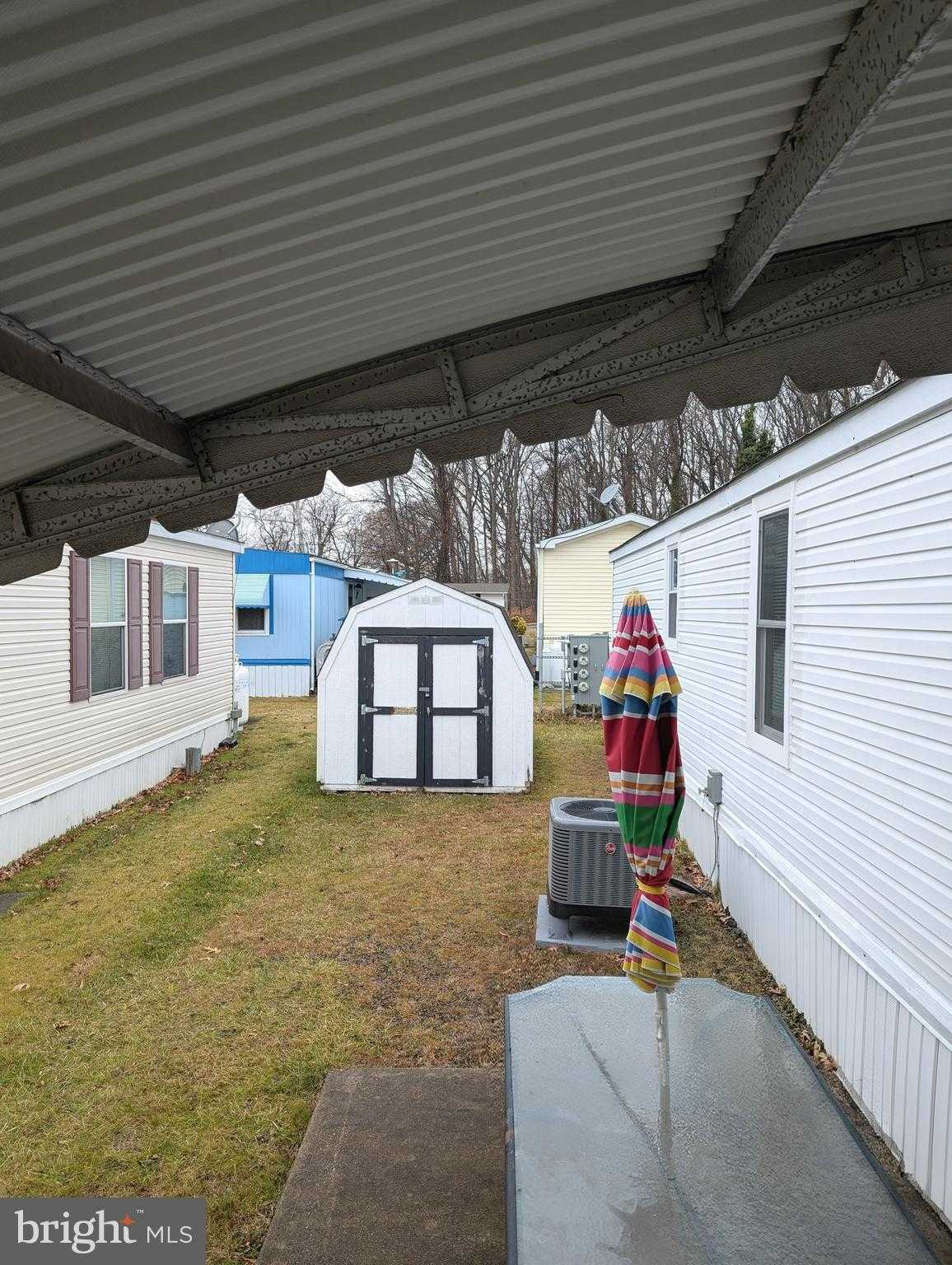 49 Rockywood Ln photo 2