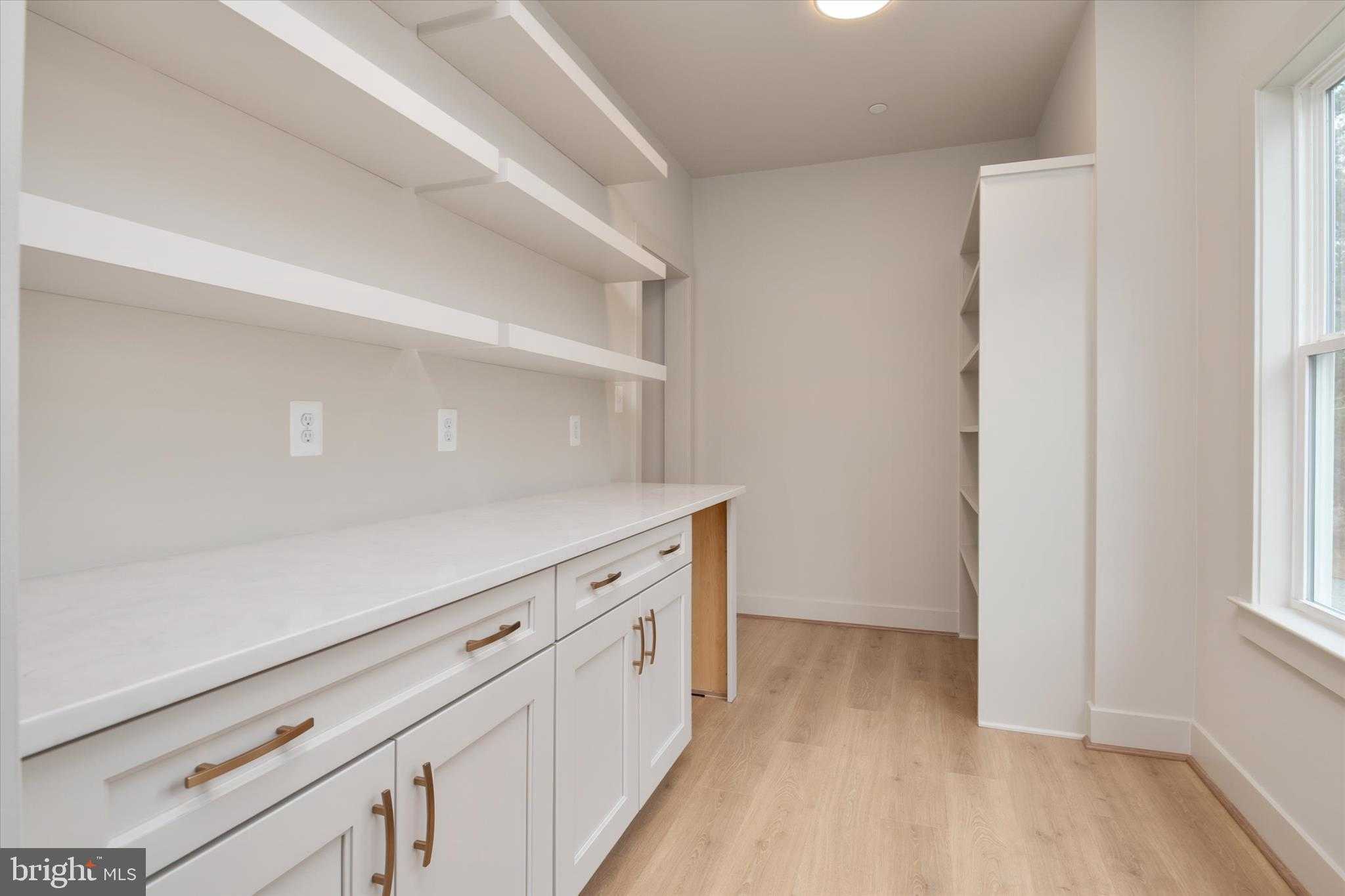 5918 Sneed Dr photo 15