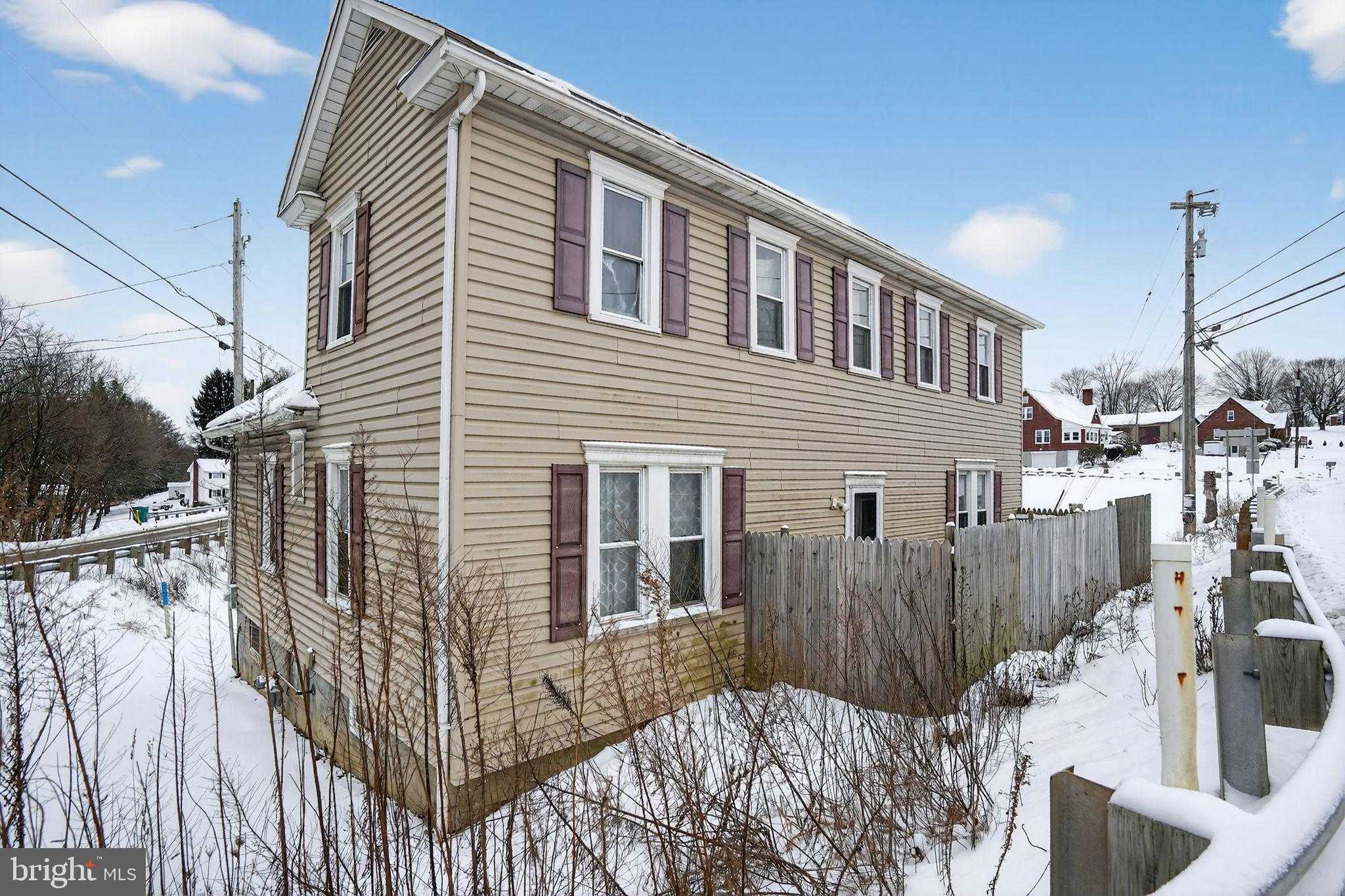 1190 Bonniebrook Rd photo 2