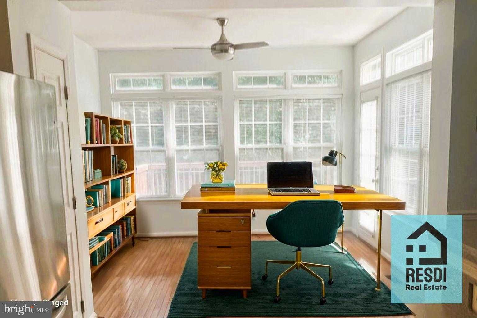 2009 Woodshade CT photo 7