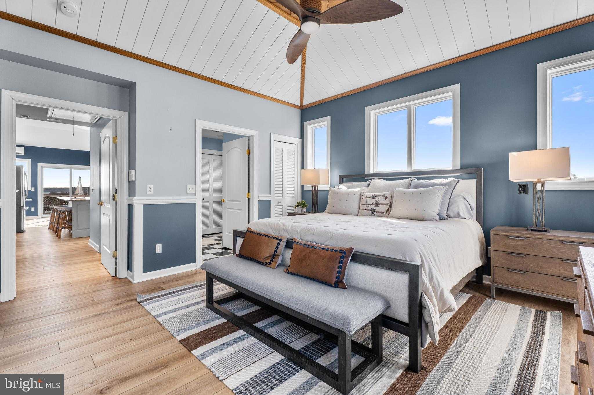 26 Mallard Dr W photo 21